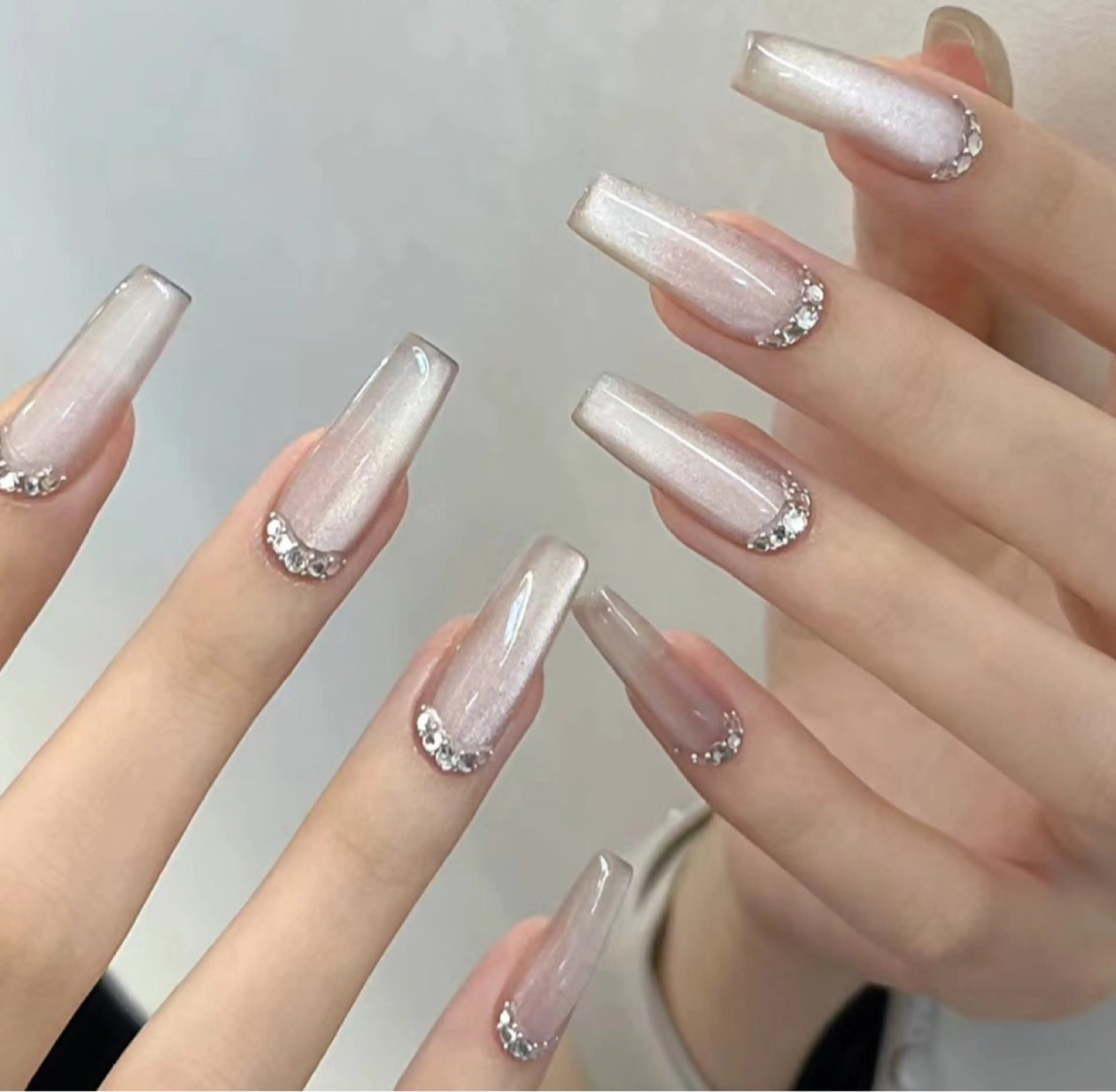 ネイル u1salon所属・ゆい ユイのネイルデザイン