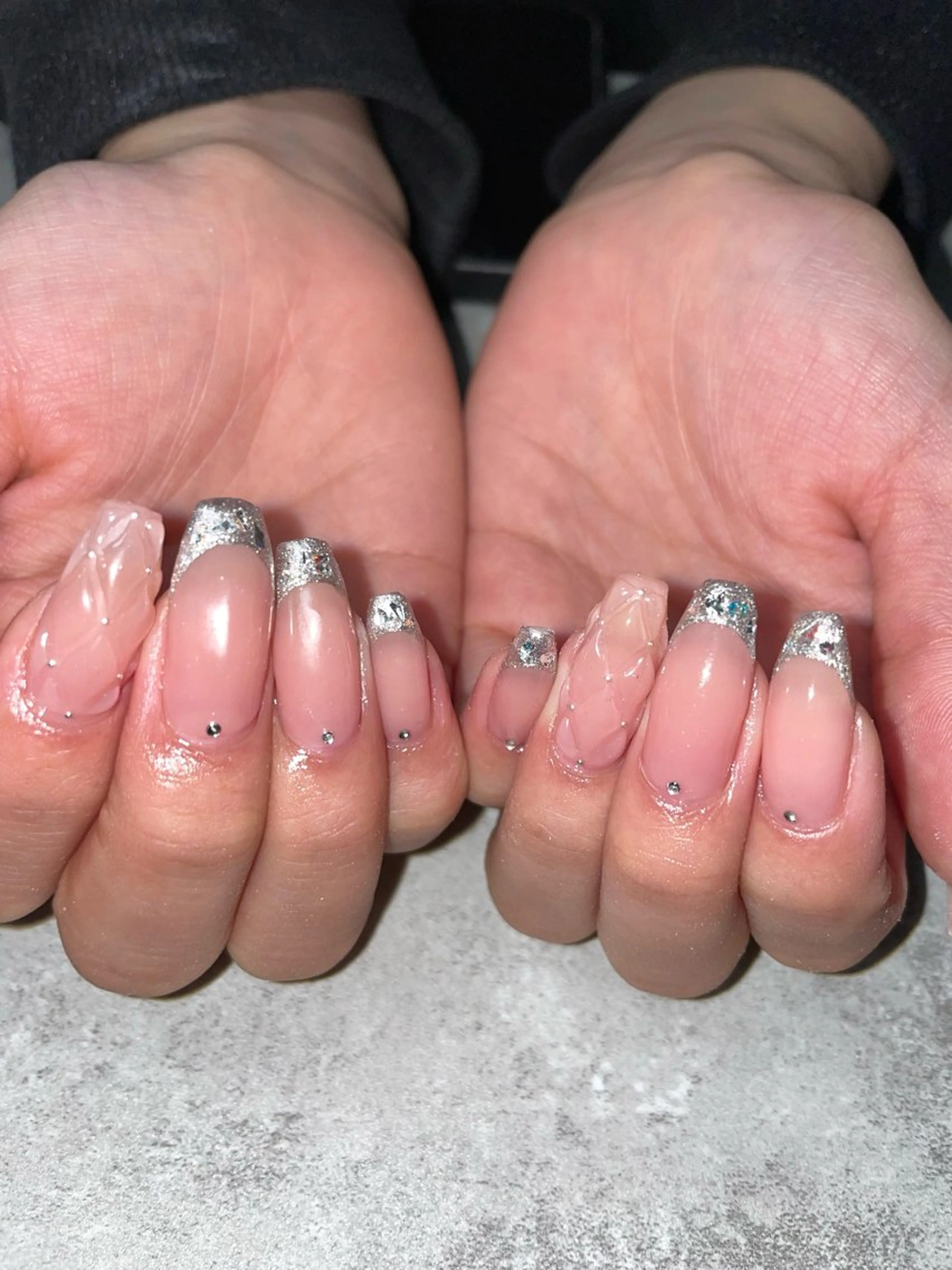 ネイル 持ち込み ハンドネイル Raviliss ♡のネイルデザイン