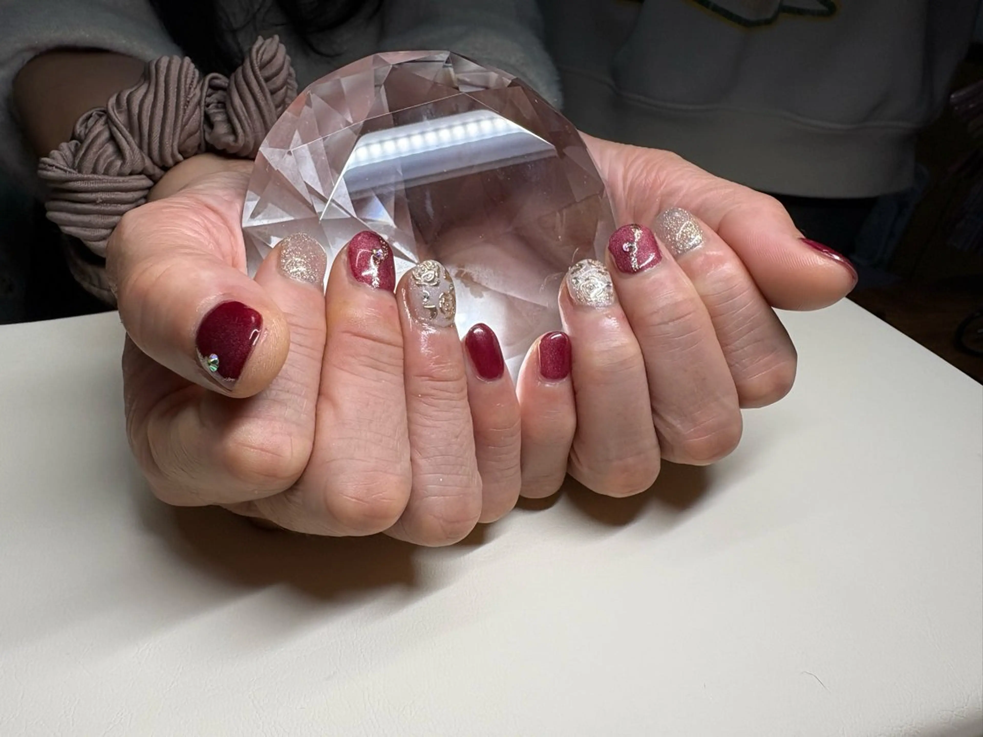 ネイル アートネイル ミラーネイル Rainbow Moonのネイルデザイン