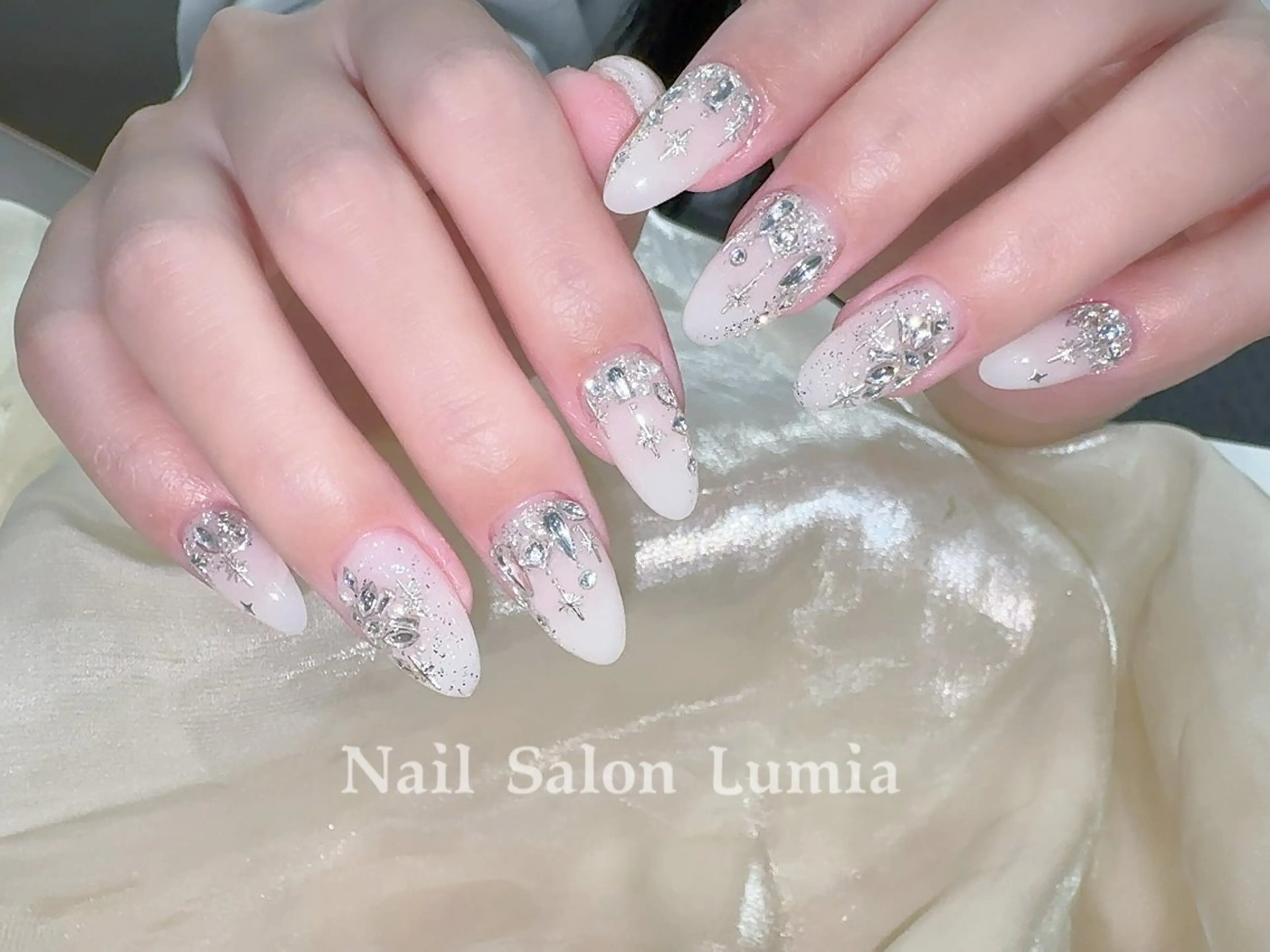 ネイル ハンドネイル ネイルサロン ルミア Lumia 店長のネイルデザイン