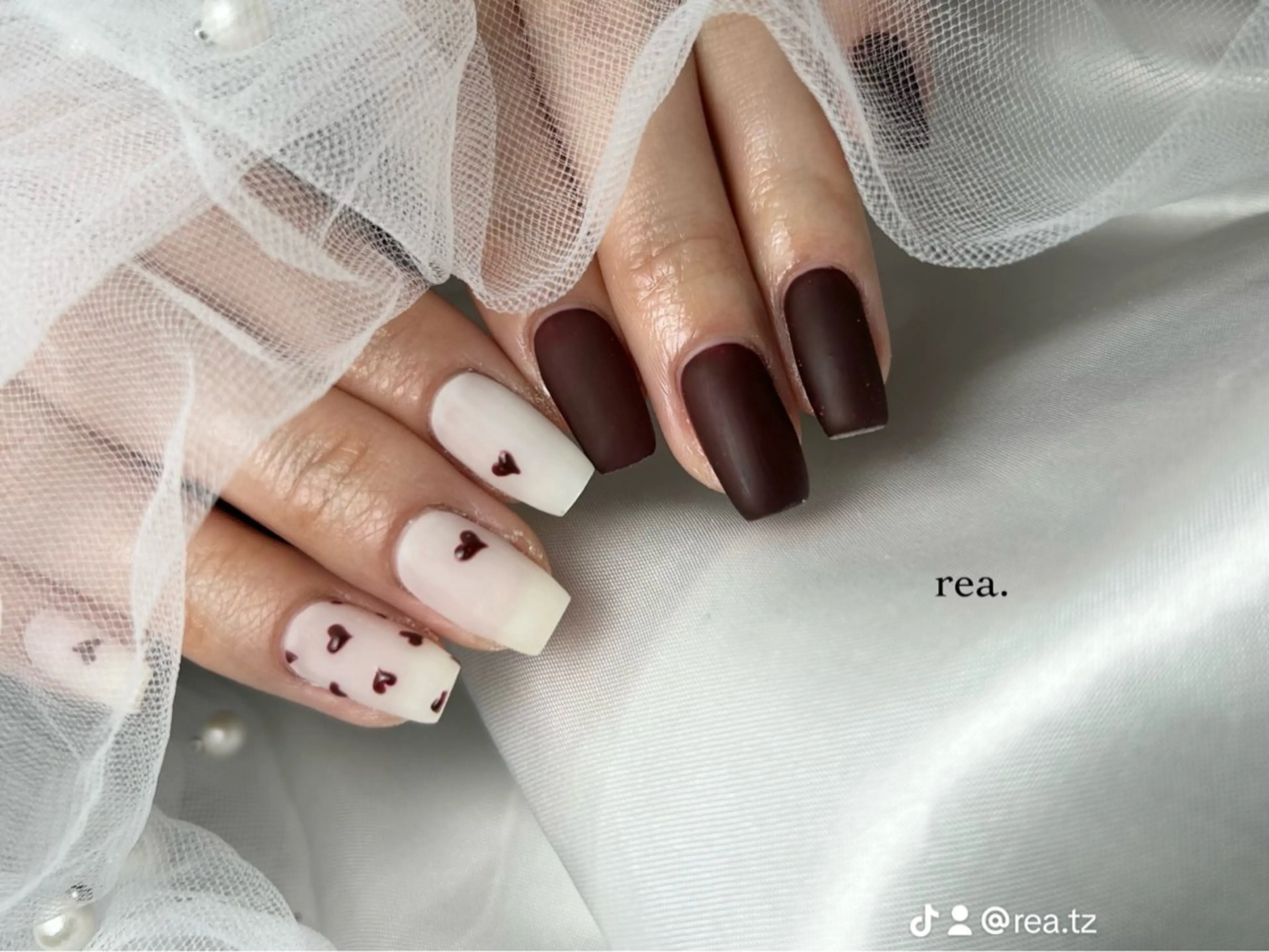 ネイル ハンドネイル フットネイル rea .のネイルデザイン