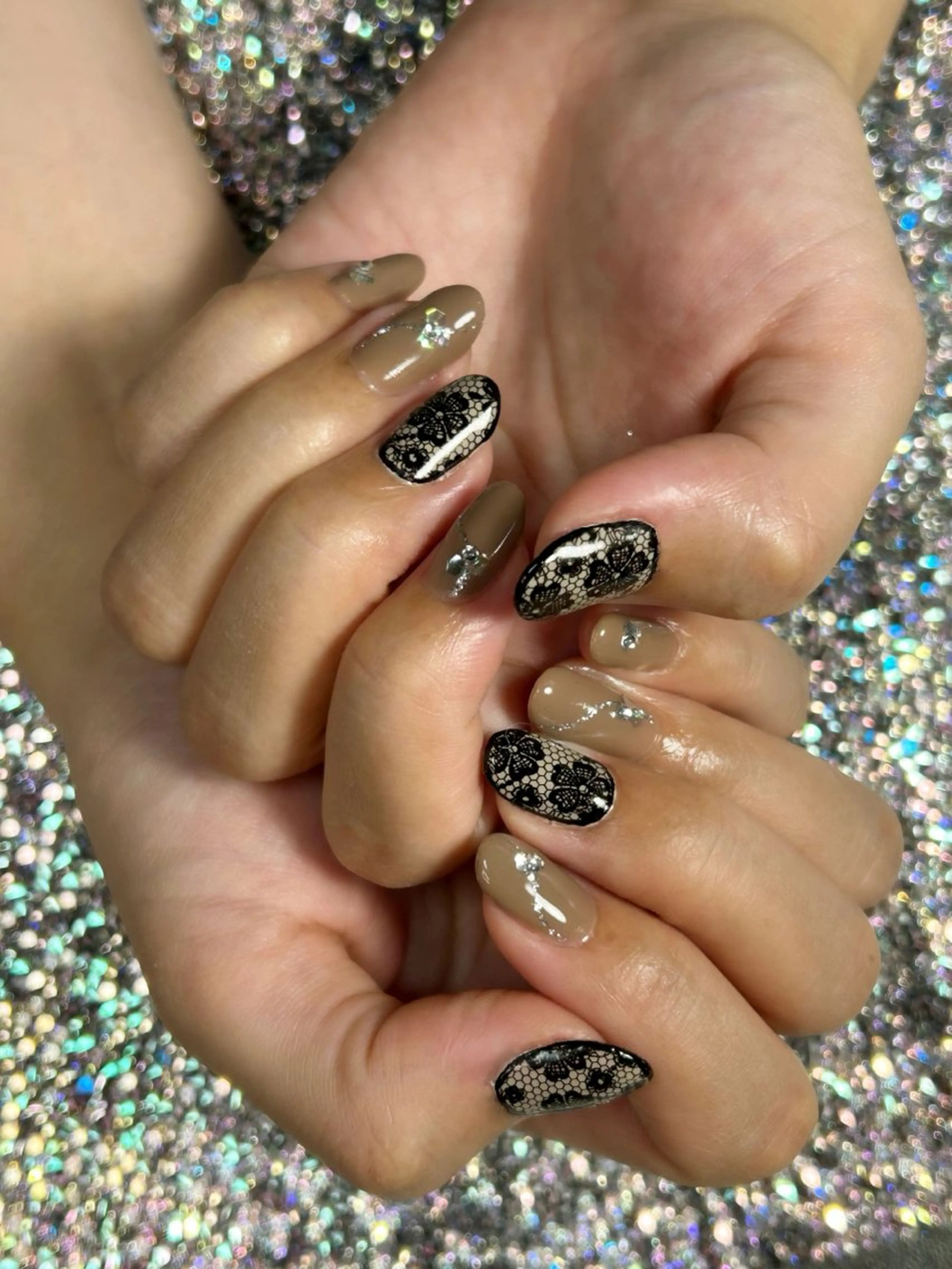 ネイル レース ラメ(グリッター) BURGUNDY mikaのネイルデザイン