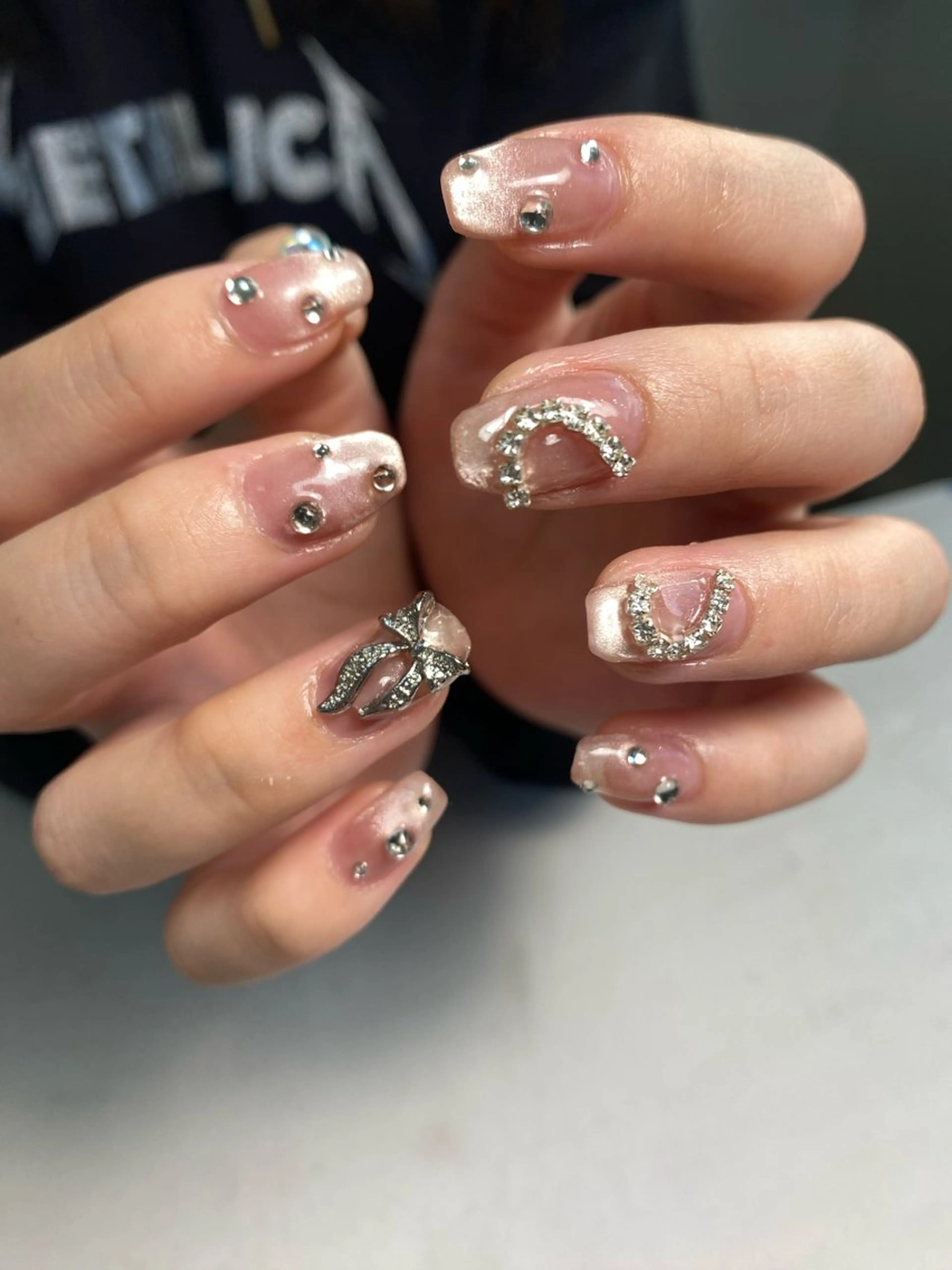 ネイル 持ち込み 住宅街のねいる屋さん R.G  NAILのネイルデザイン