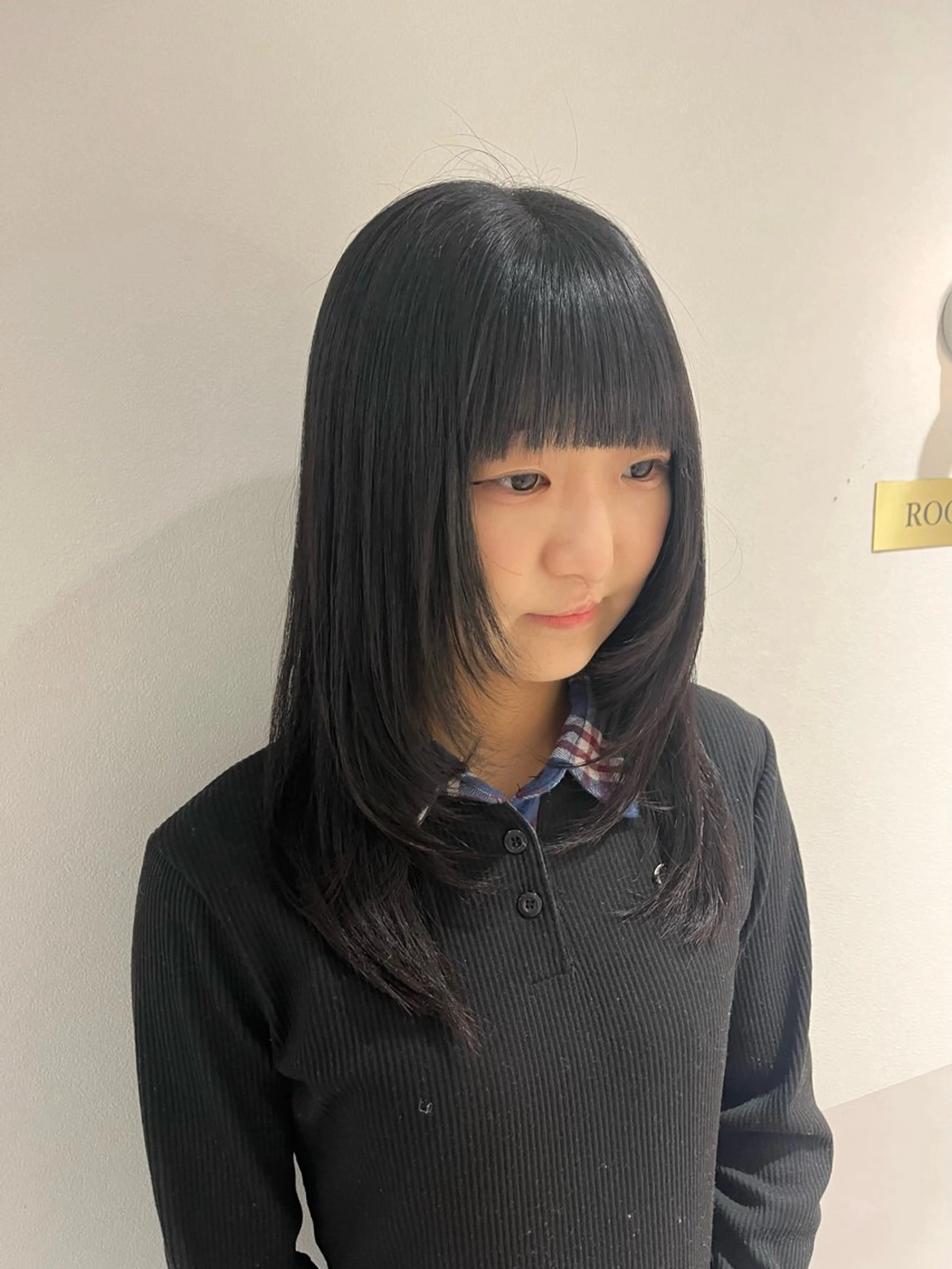 ロング レイヤーカット カット 縮毛矯正 トリートメント SALOWIN大宮crest所属・大宮レイヤーカット× 透明感カラー　rioのヘアスタイル