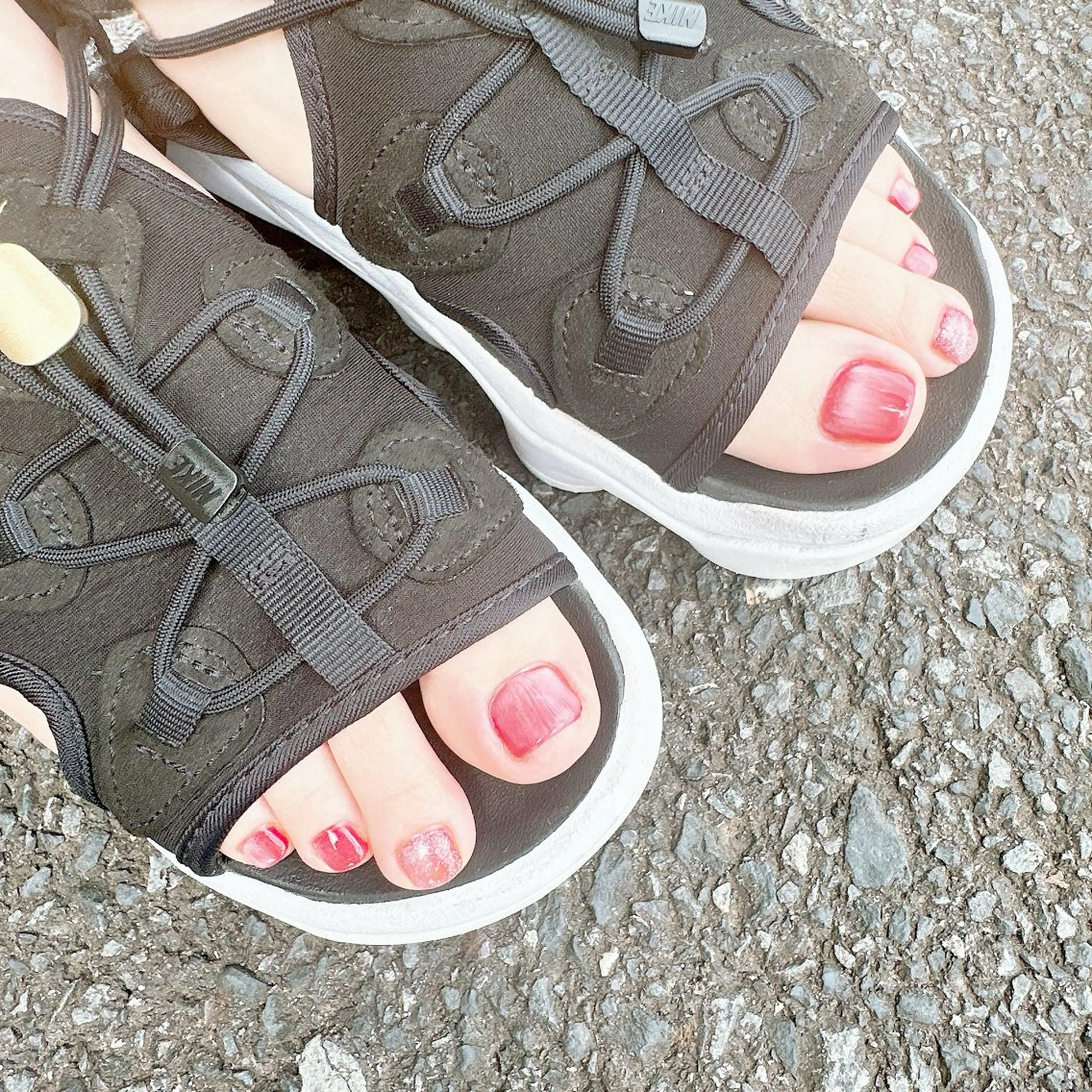 ネイル フットネイル フットネイル mahaloネイル 🫧yayoiのネイルデザイン