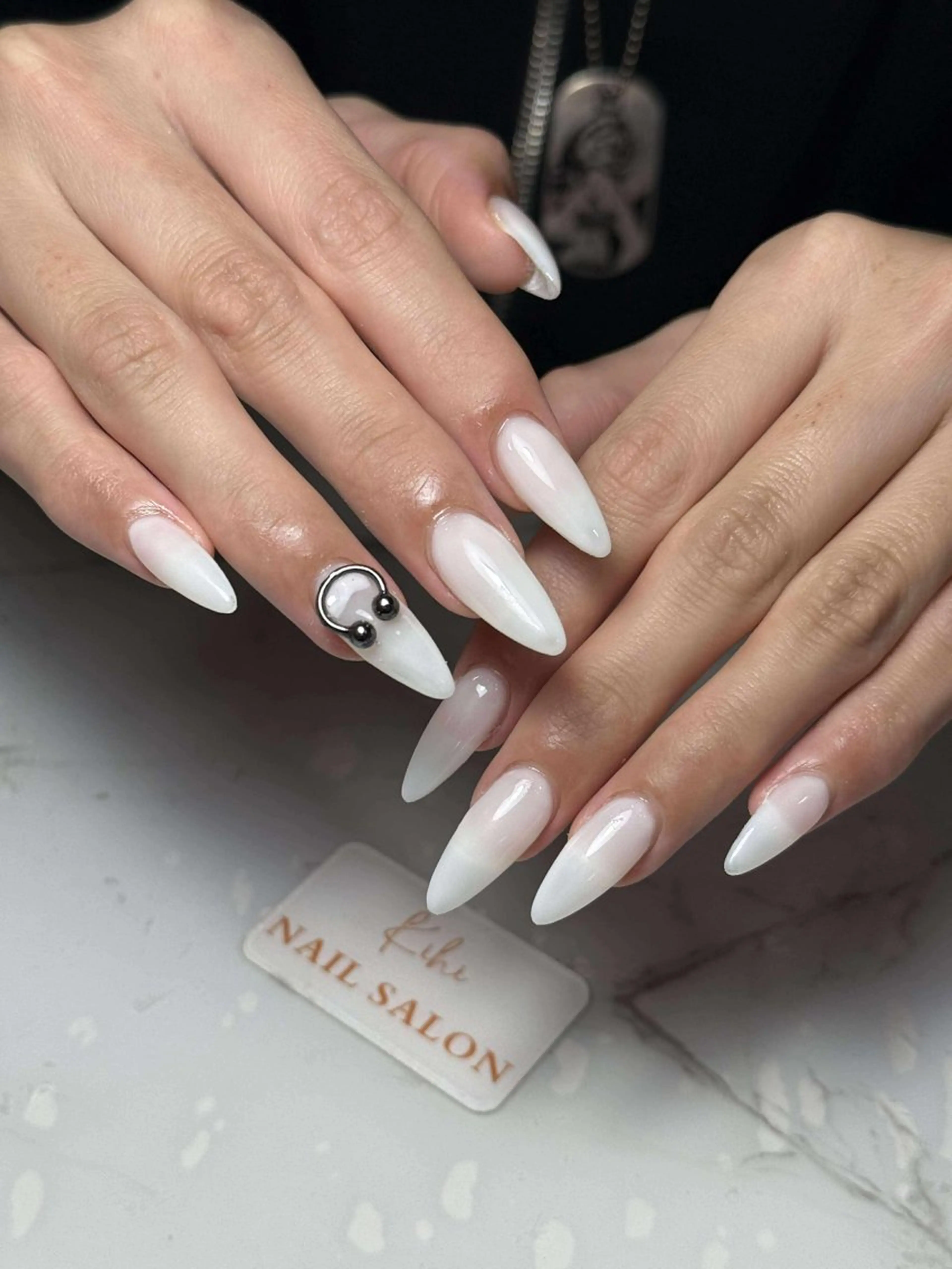 ネイル ハンドネイル ユリ🎀長さだし/ パラジェル/持ち込みのネイルデザイン