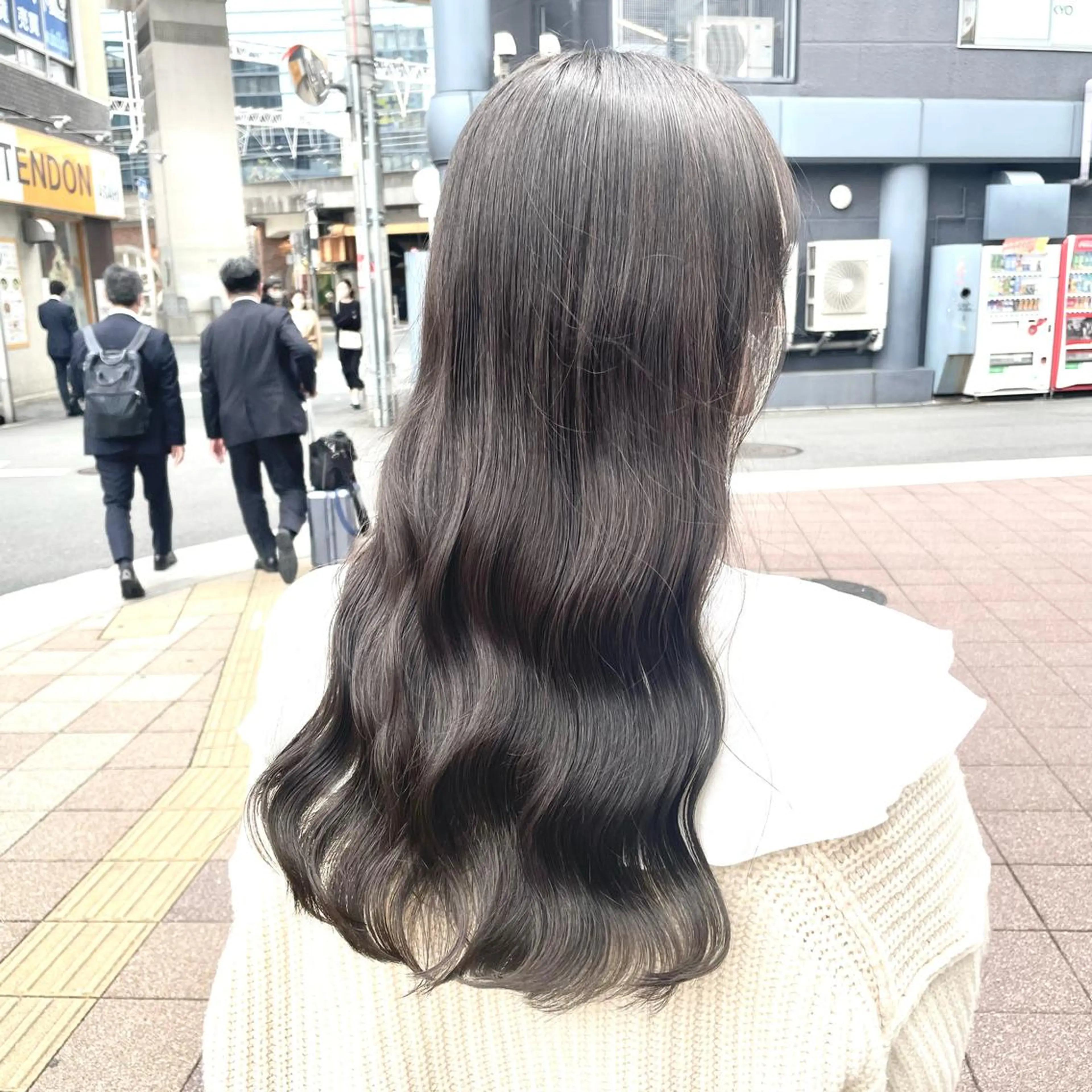 ロング カラー 🔵暗髪　特化🔵 梅田・増田のヘアスタイル