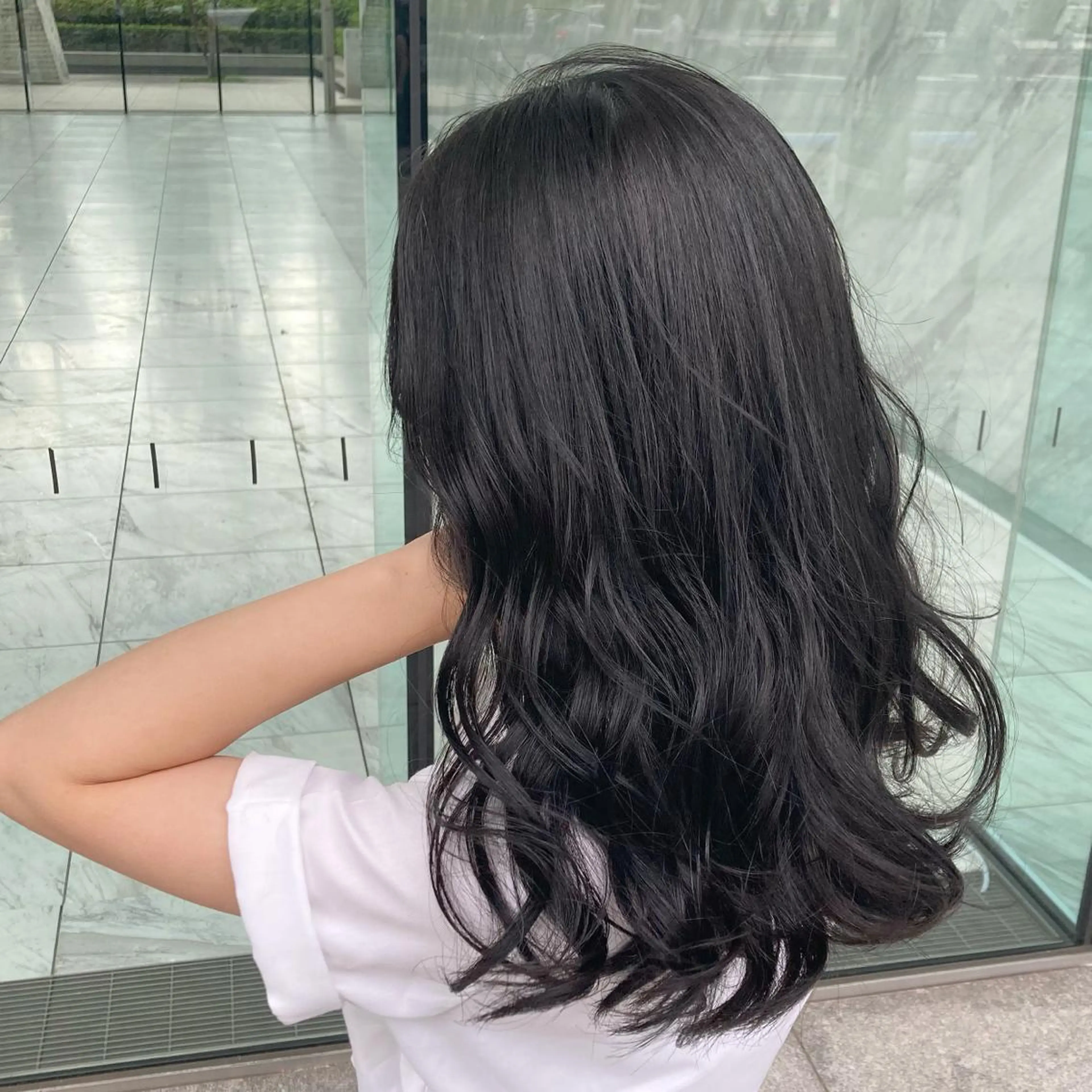 ロング カラー ダークグレー ダークグレージュ グレージュ カット ヘアカラー トリートメント GO TODAY SHAIRE SALON原宿vita店舗所属・🩷完全マンツーマン 💖ASAHIのヘアスタイル