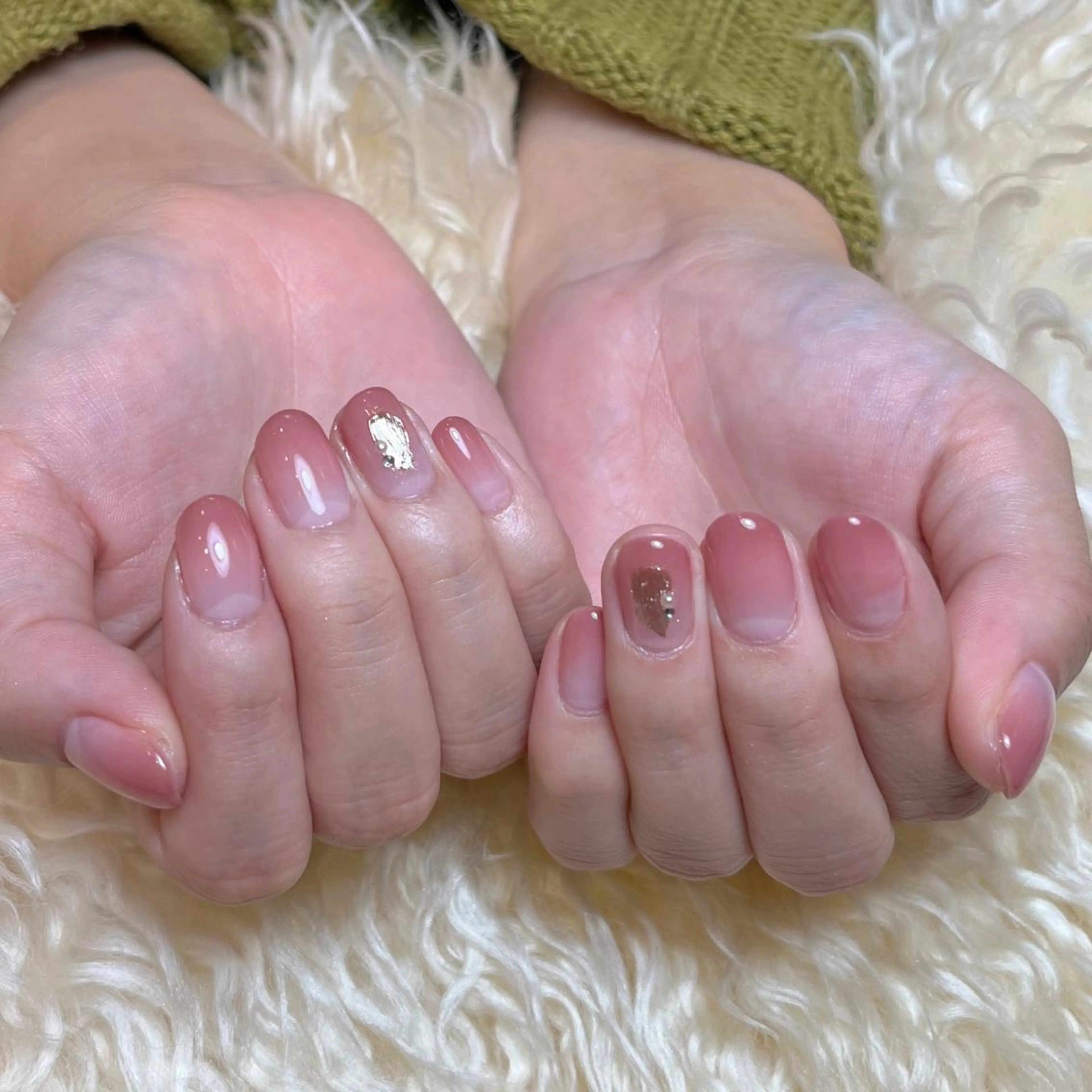 ミニモ価格【HAND】ワンカラー or グラデーション(2色)+サンプルアート2本【オフ込み】(オフなし¥7000)の写真