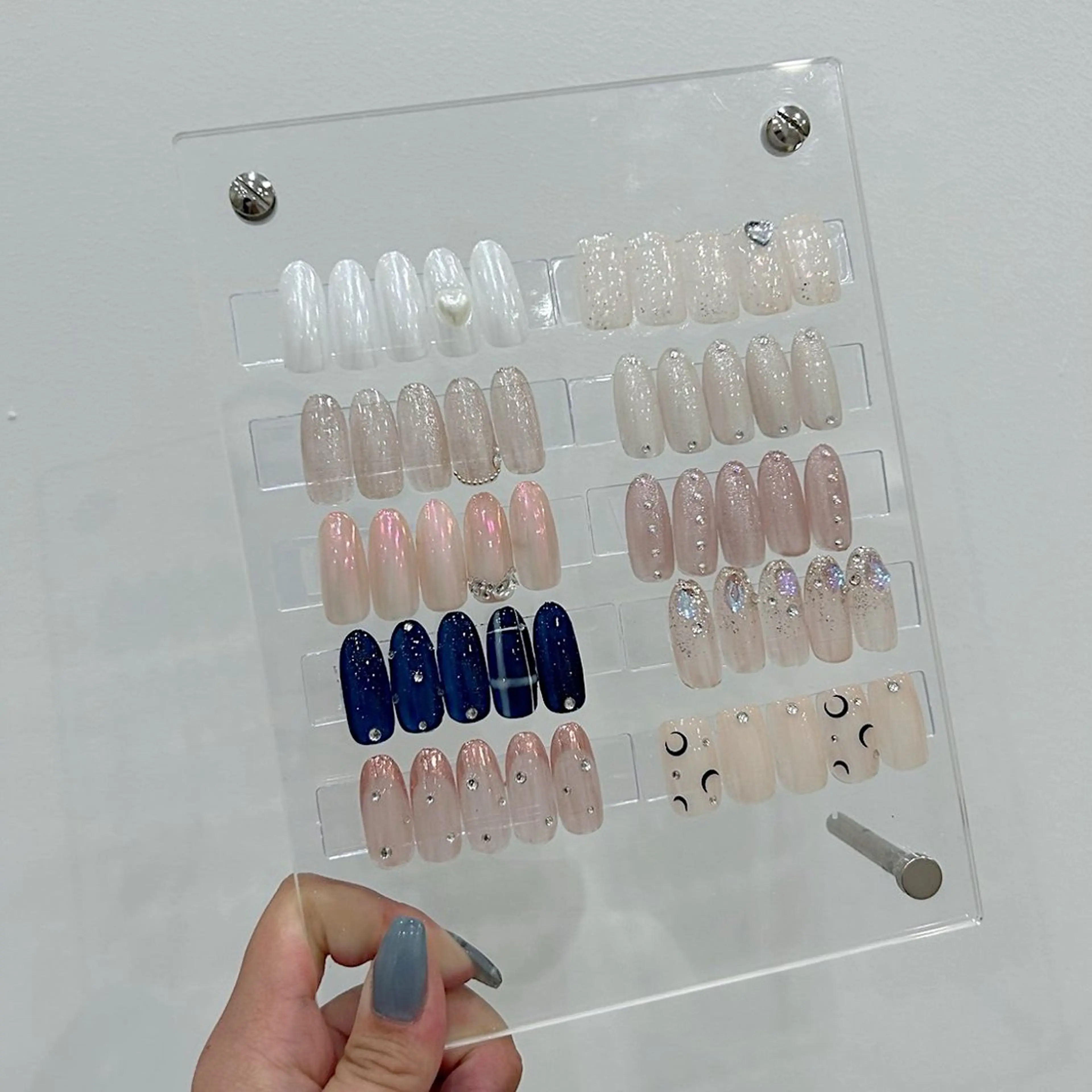 ネイル nail&eyelash Rine所属・Rine 放出 (リネ)のネイルデザイン