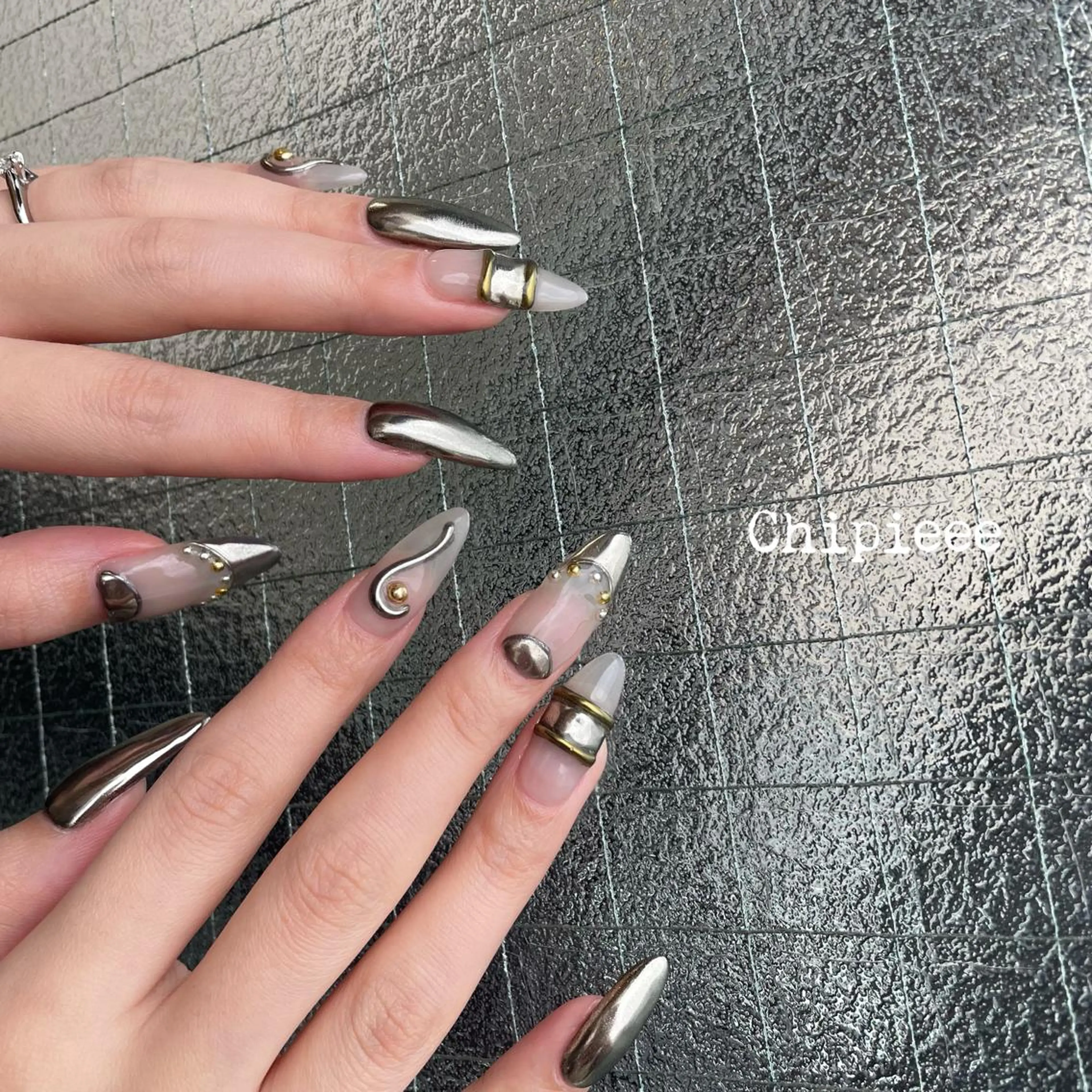 ネイル ハンドネイル revia所属・ERI Nailistのネイルデザイン