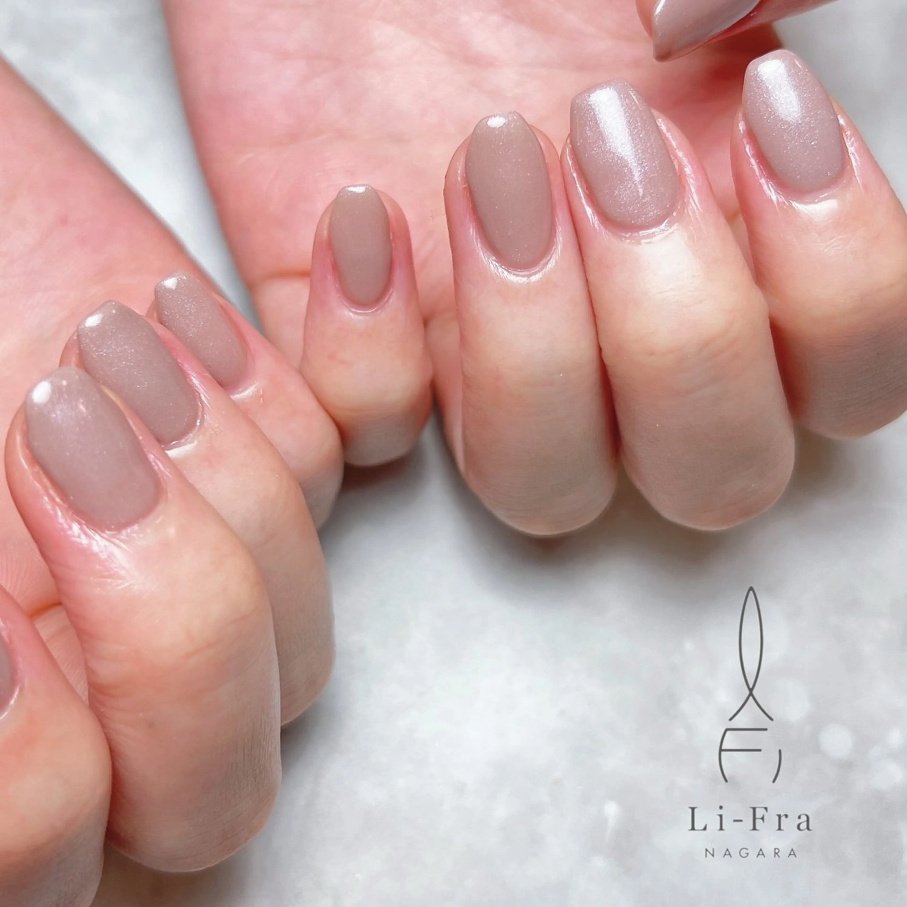 ネイル ラメ(グリッター) ワンカラーネイル 冬ネイル ハンドネイル Li-Fra 神野さやのネイルデザイン