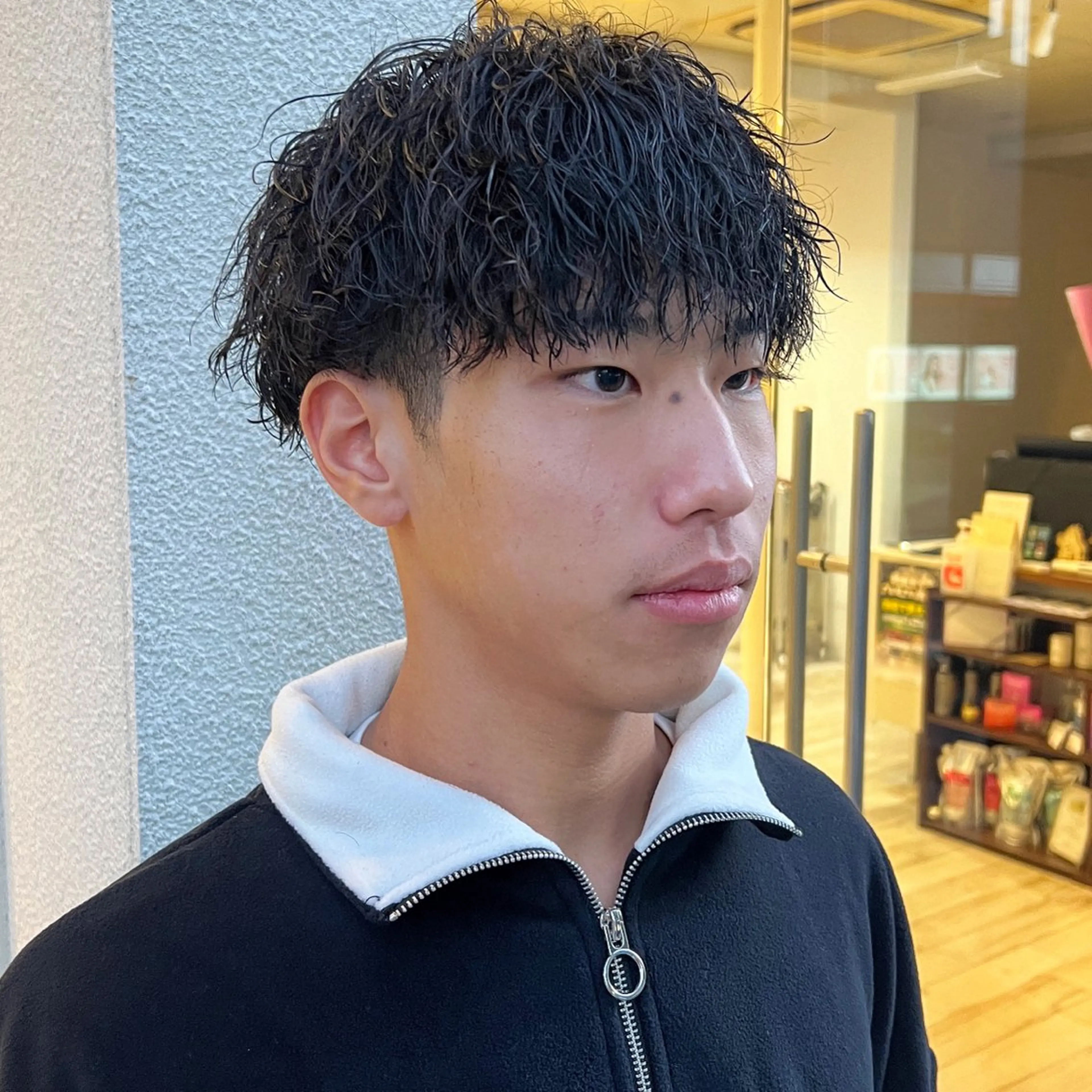 ミディアム パーマ メンズ カット パーマ タナカ マヤ/金沢八景のヘアスタイル