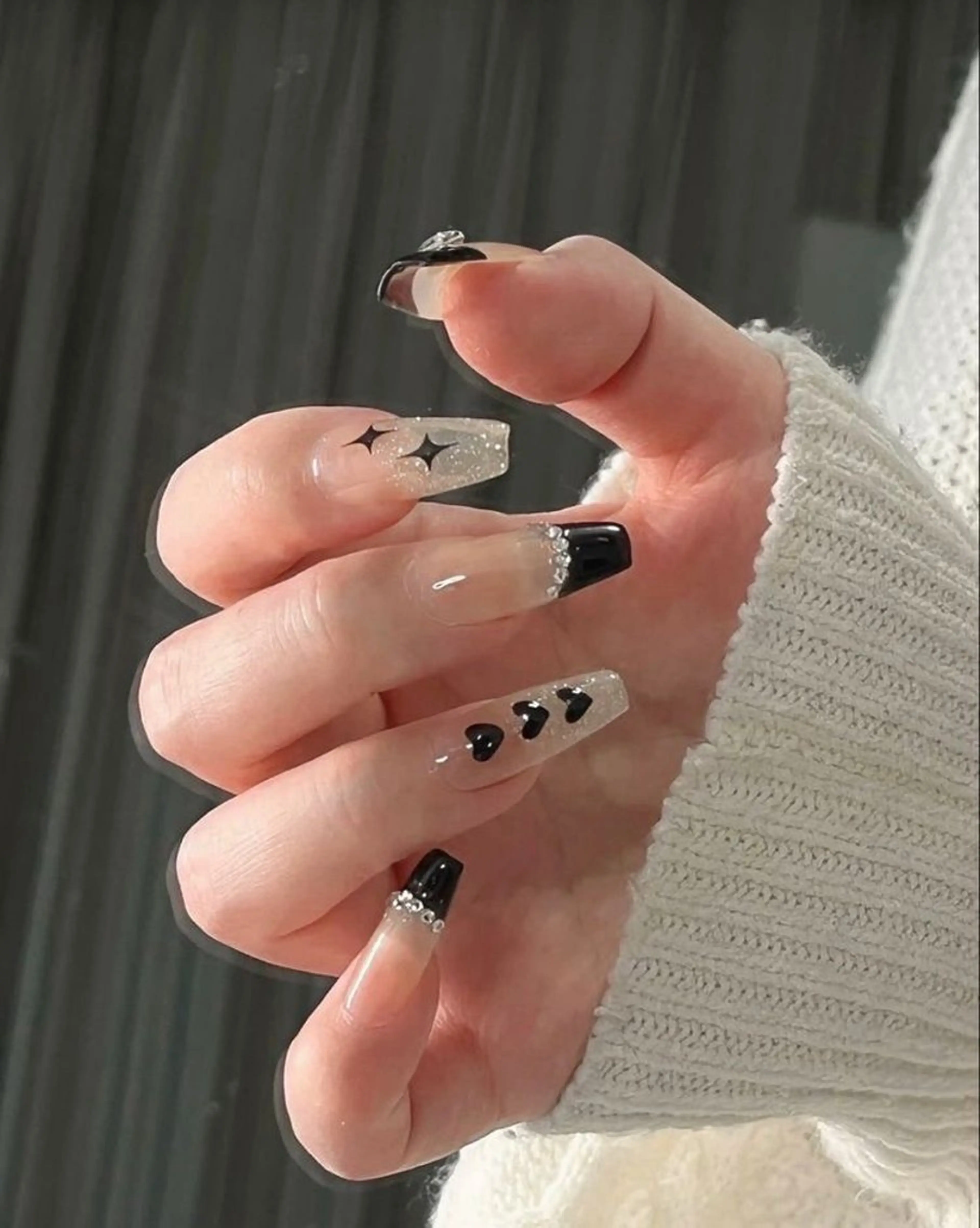 ネイル 長さ出し フレンチネイル グラデーション 卒業式 マグネットネイル ハンドネイル MIHANA NAILのネイルデザイン