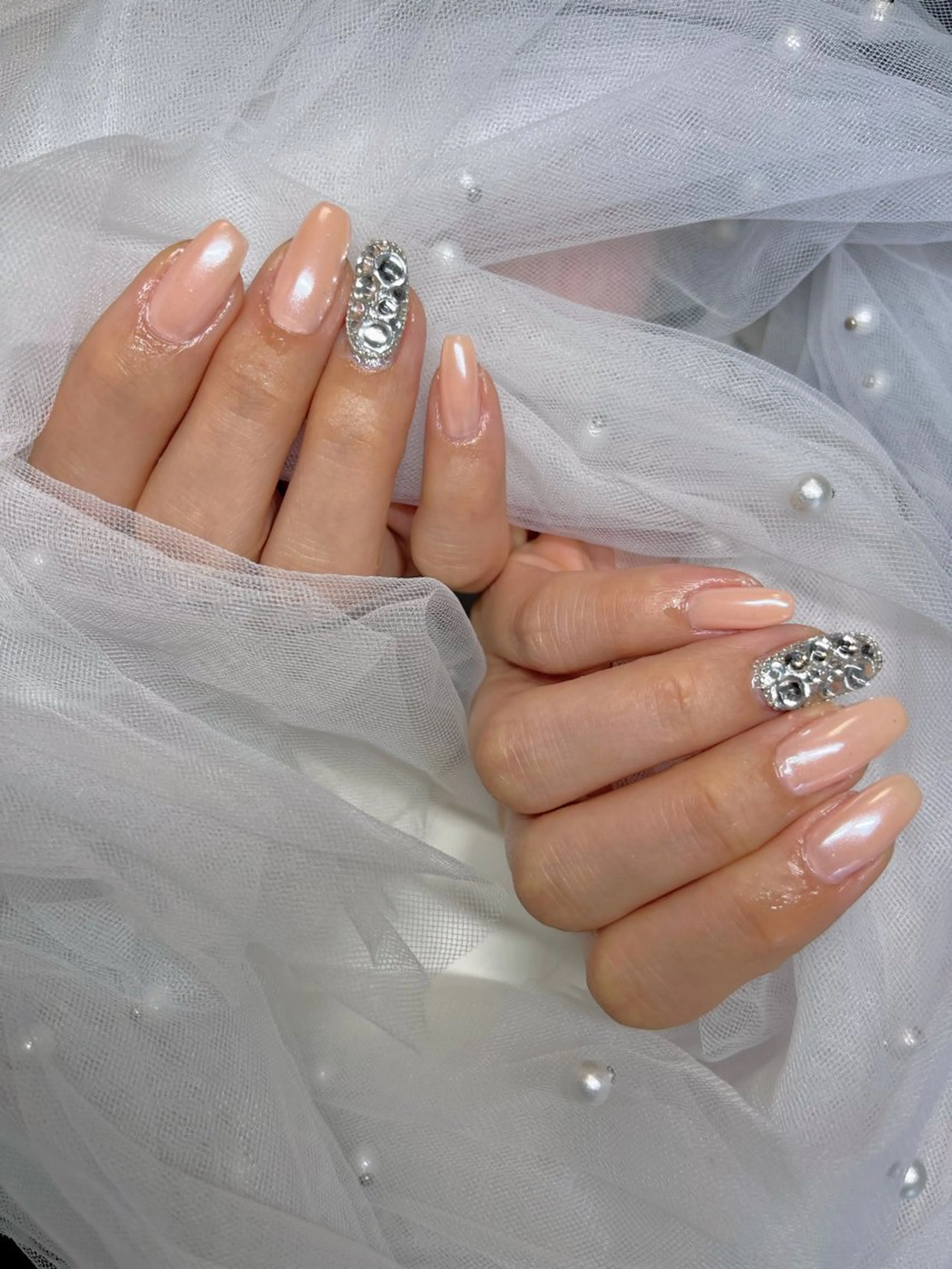 ネイル ピュアアクア所属・斧田 莉穂のネイルデザイン