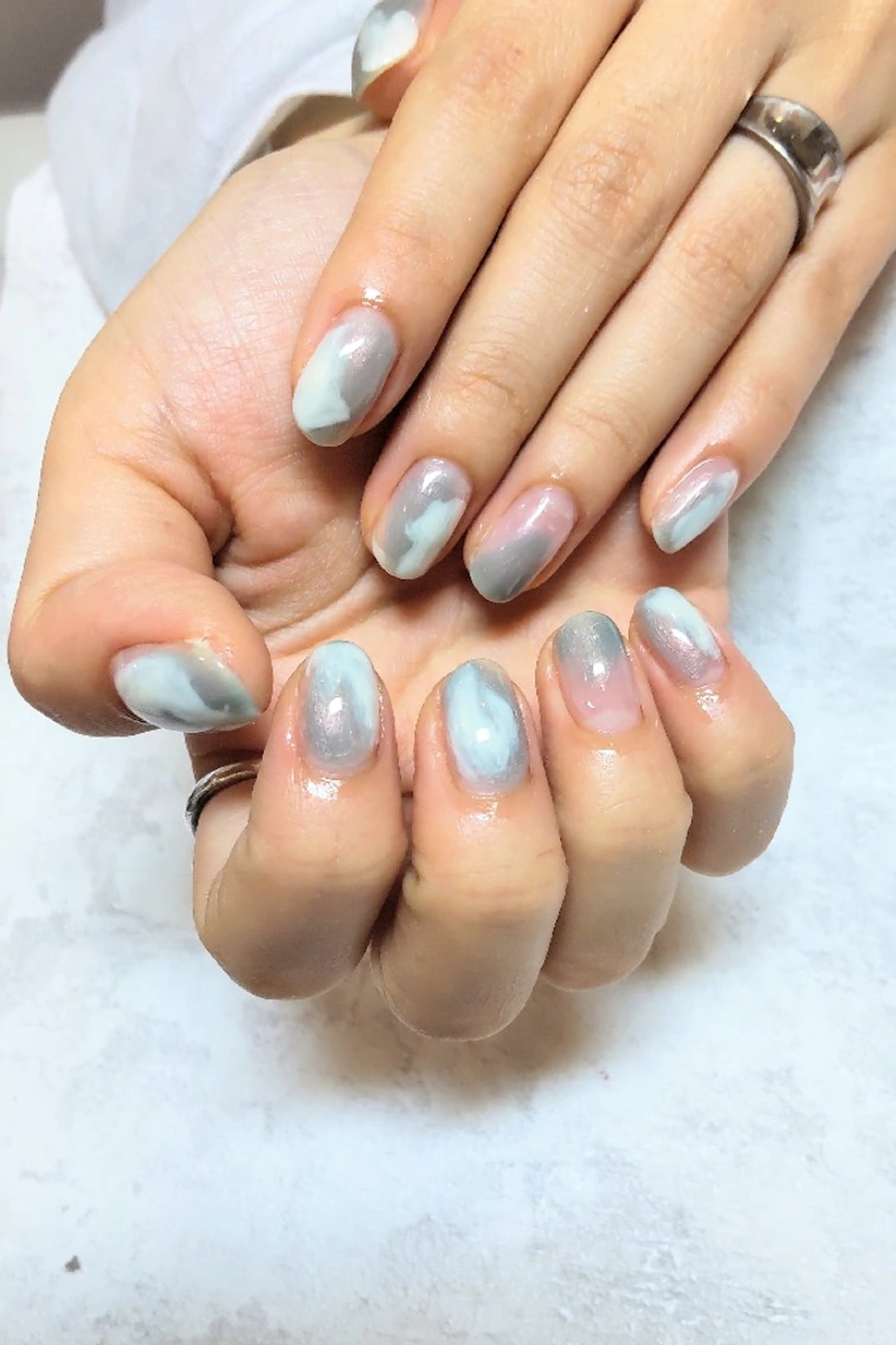 ネイル ニュアンスネイル CHOUETTE所属・CHOUETTE MIOのネイルデザイン