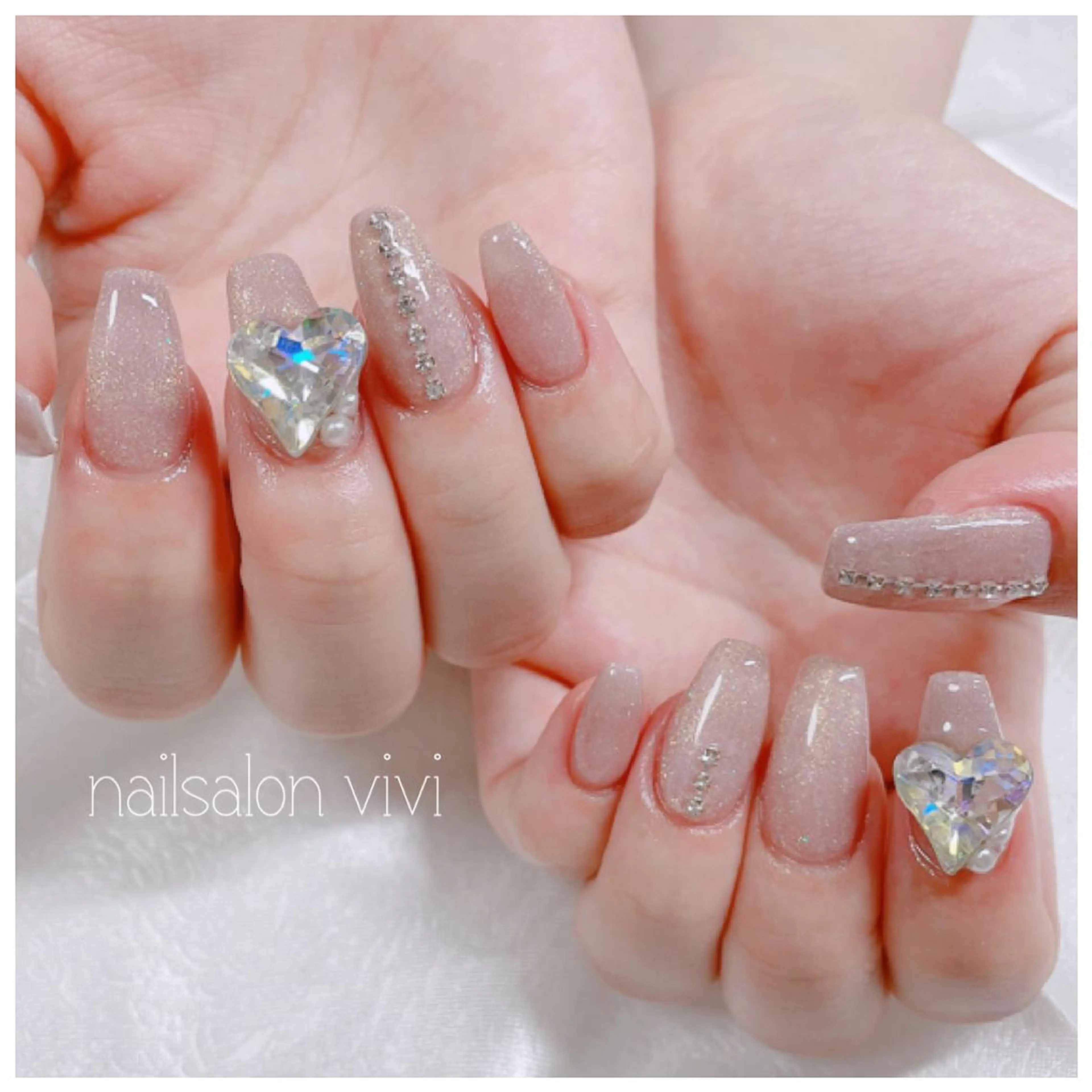 ネイル ＶＩＶＩ nailsalonのネイルデザイン