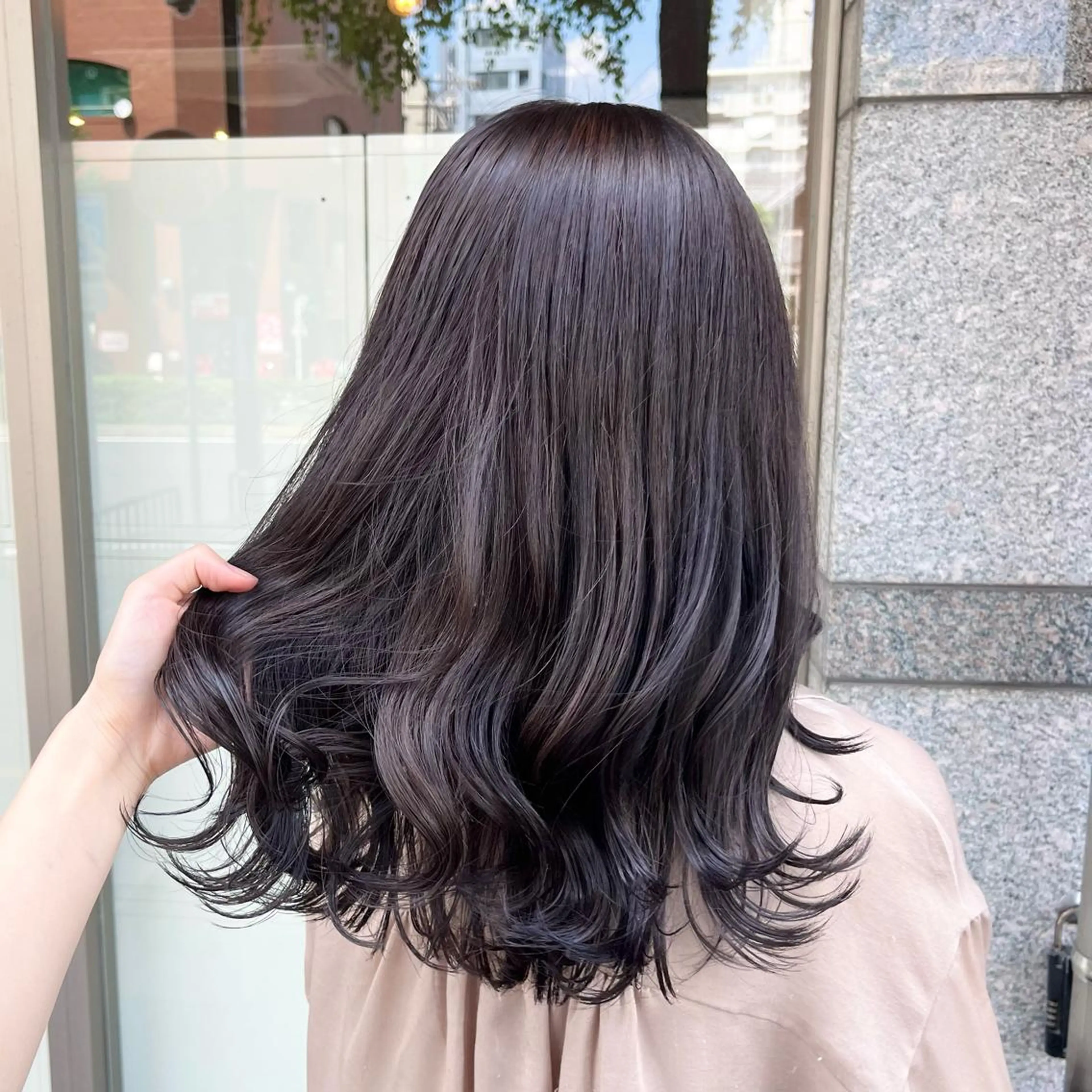 ロング カラー あ あのヘアスタイル