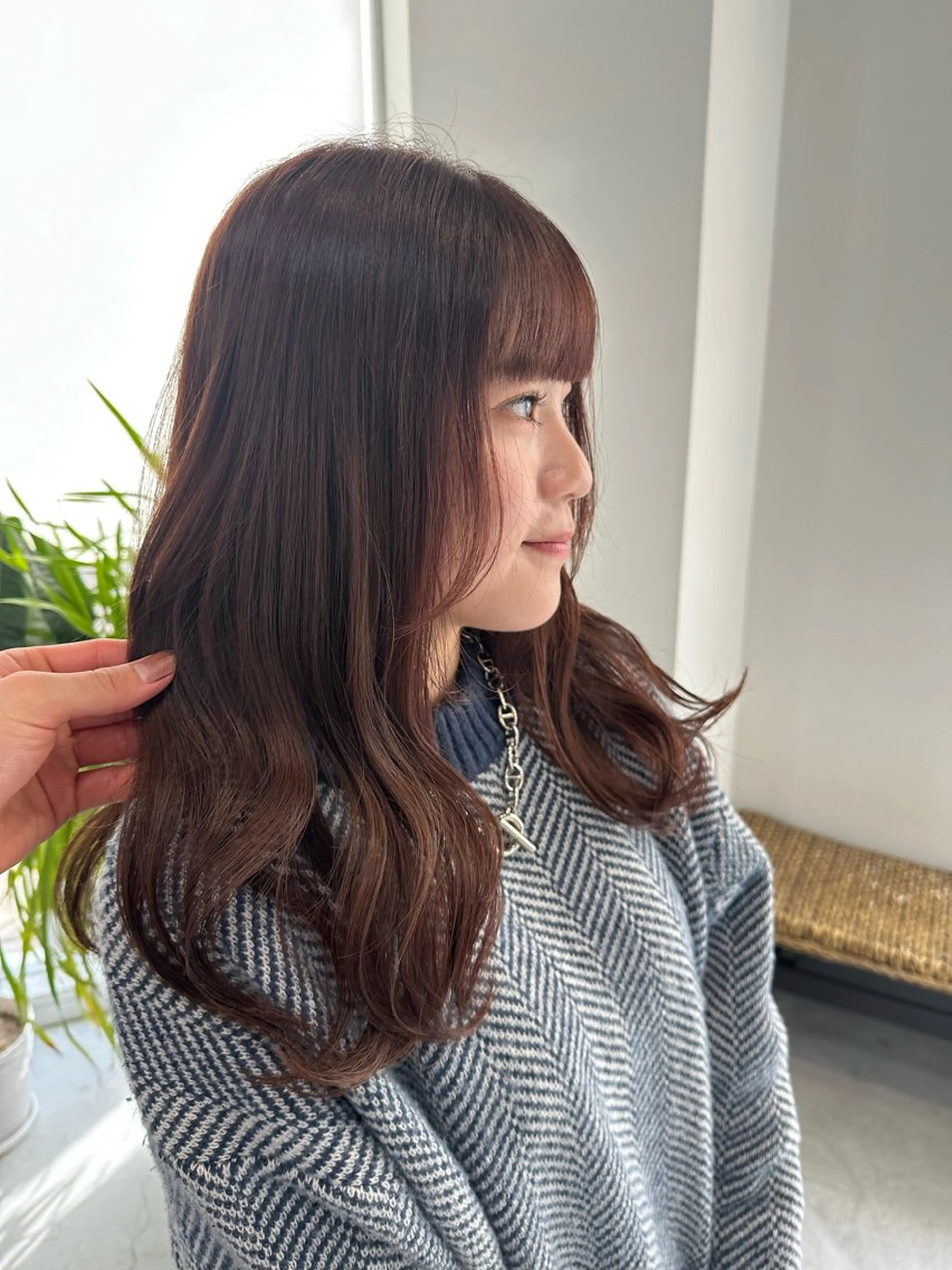 ロング オレンジブラウン カイリ /レイヤーカットのヘアスタイル