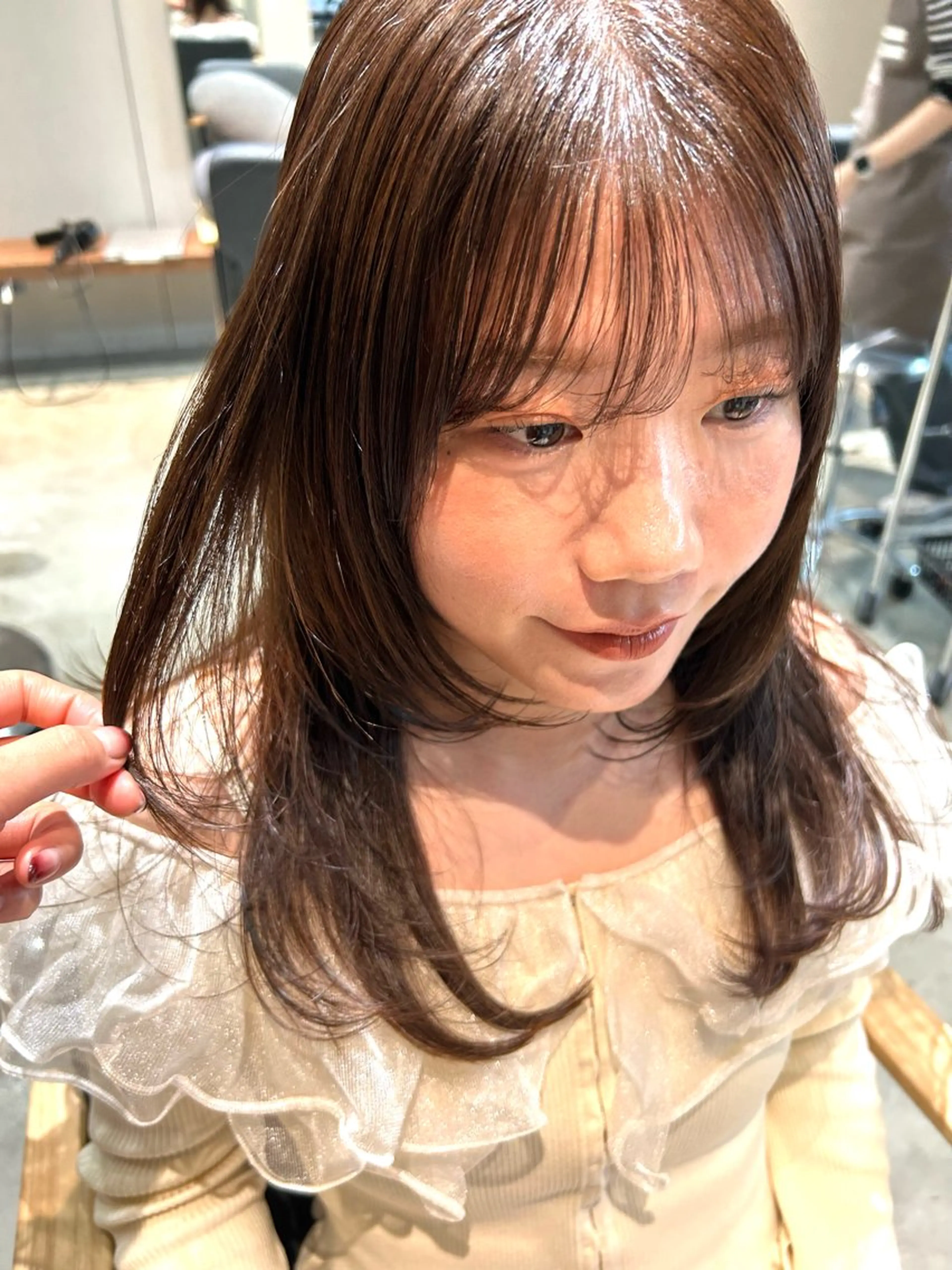 ミディアム ラベンダーベージュ レイヤーカット カット ヘアカラー トリートメント ヘアセット/透明感 カラー/MIHO♡のヘアスタイル