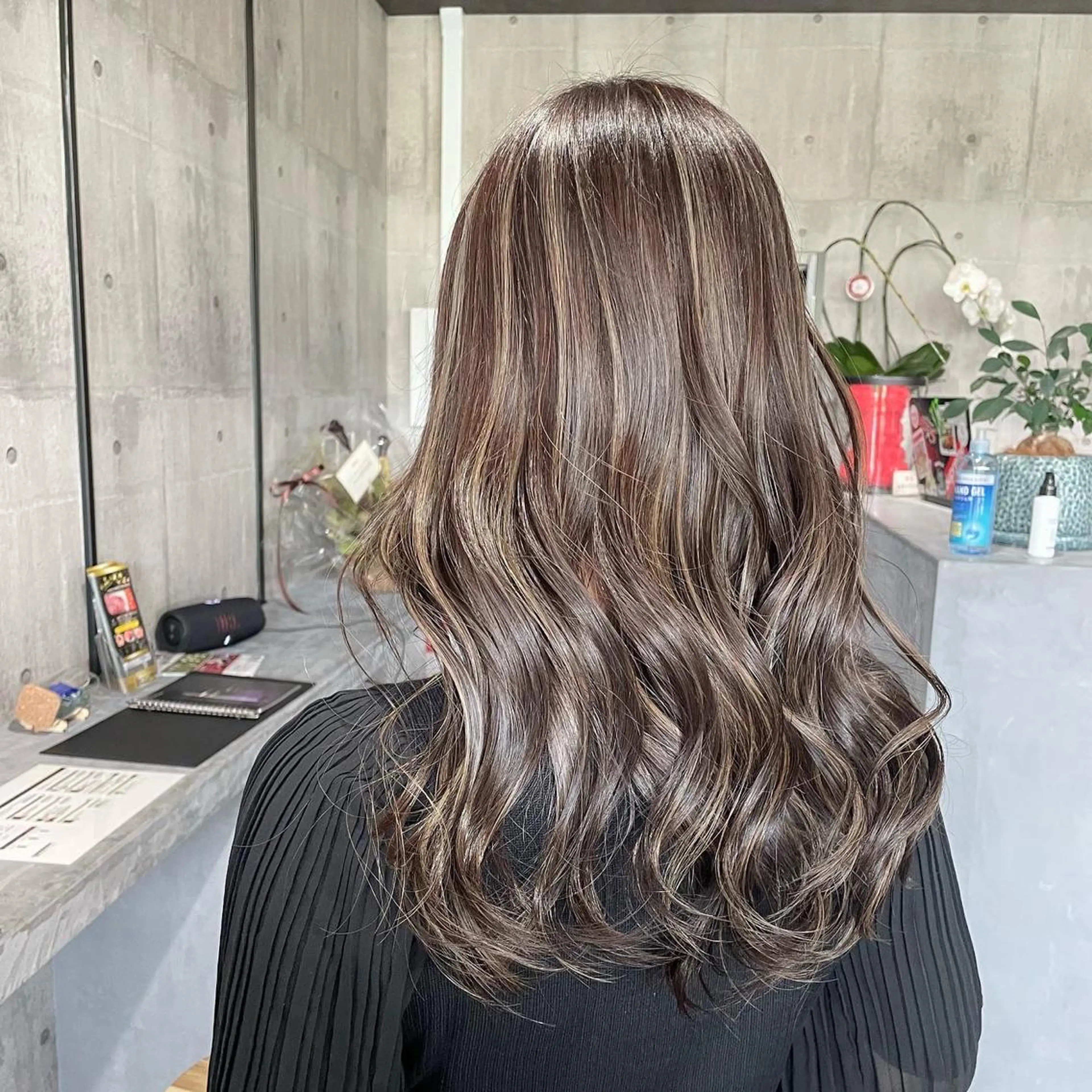 カラー ヘアカラー olume(オルメ)所属・山田隆成/韓国カット バレ、ハイライト得意のヘアスタイル