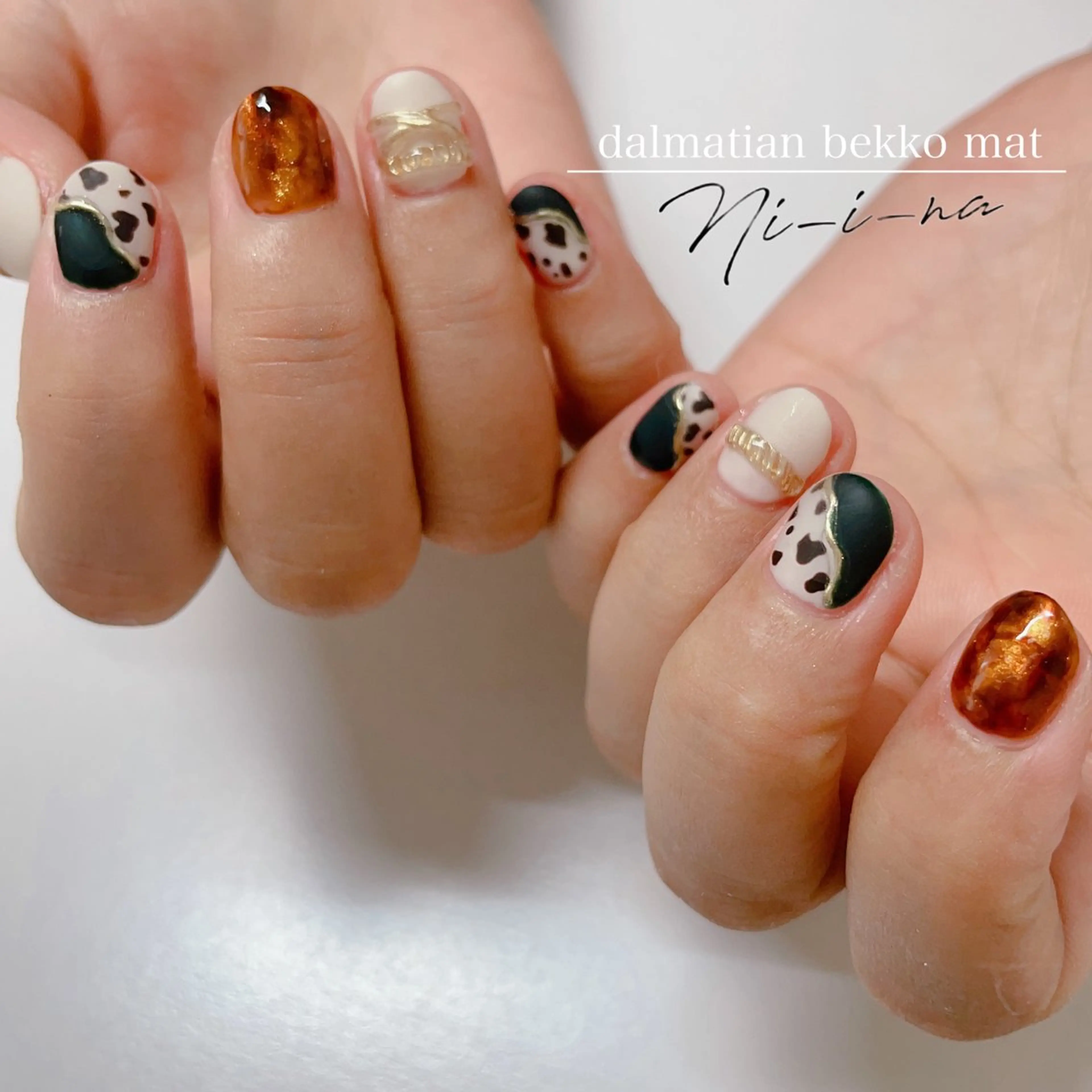 ネイル ハンドネイル nail salon Ni-i-naのネイルデザイン