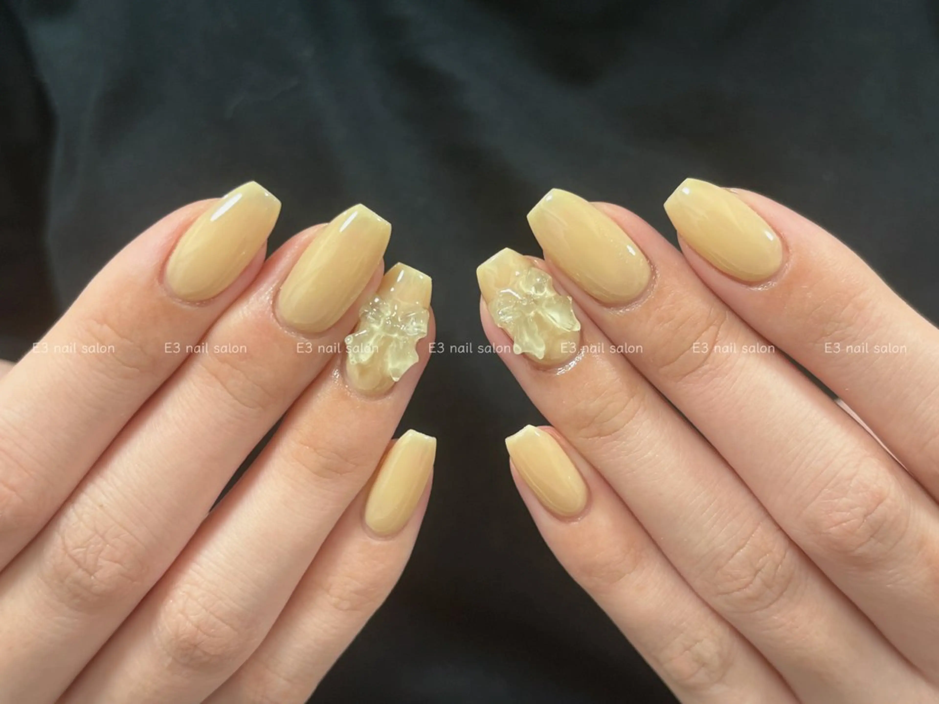 【自爪】ワンカラーorラメグラデーションの写真