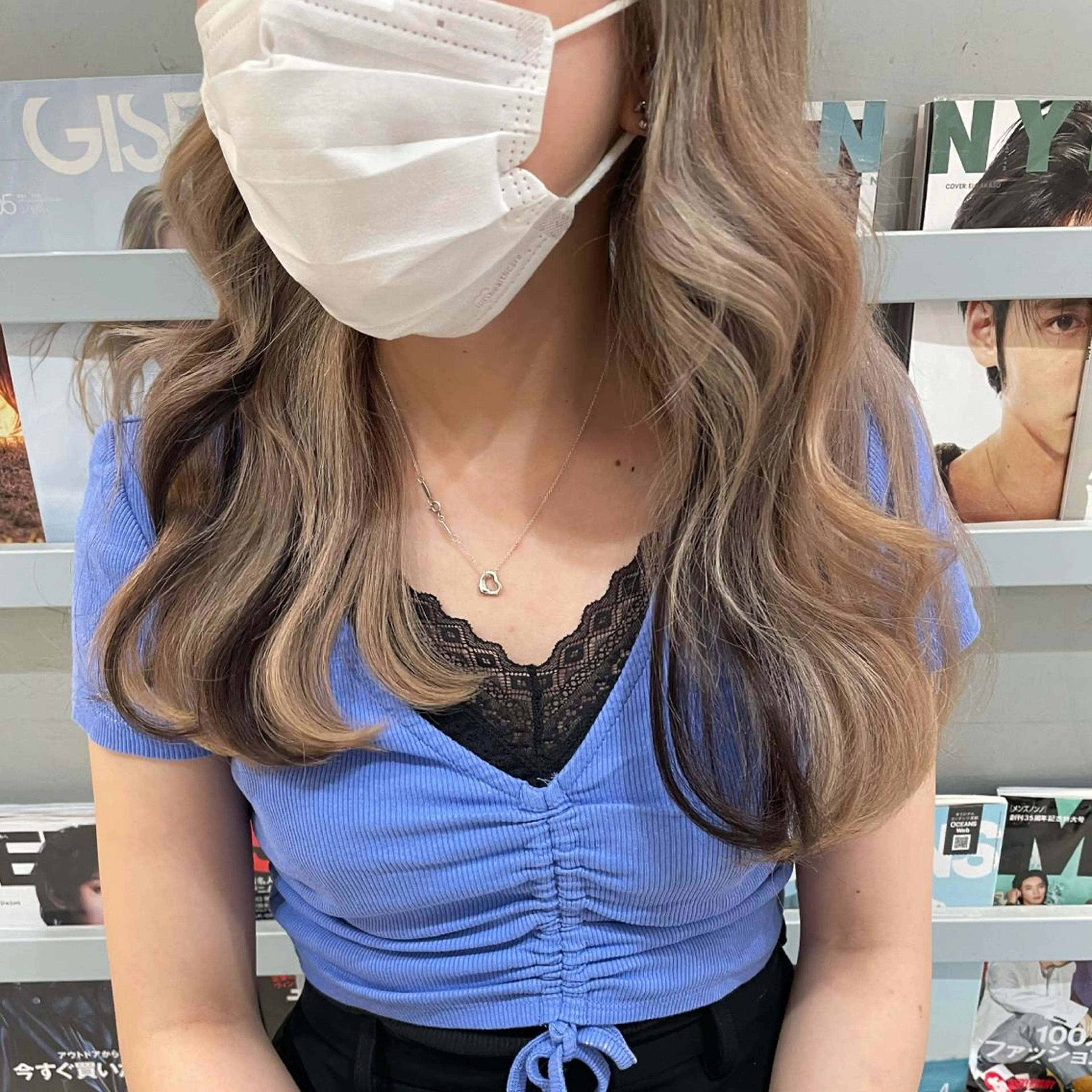 ロング 艶ハイトーン👑♡ NATSUKIのヘアスタイル