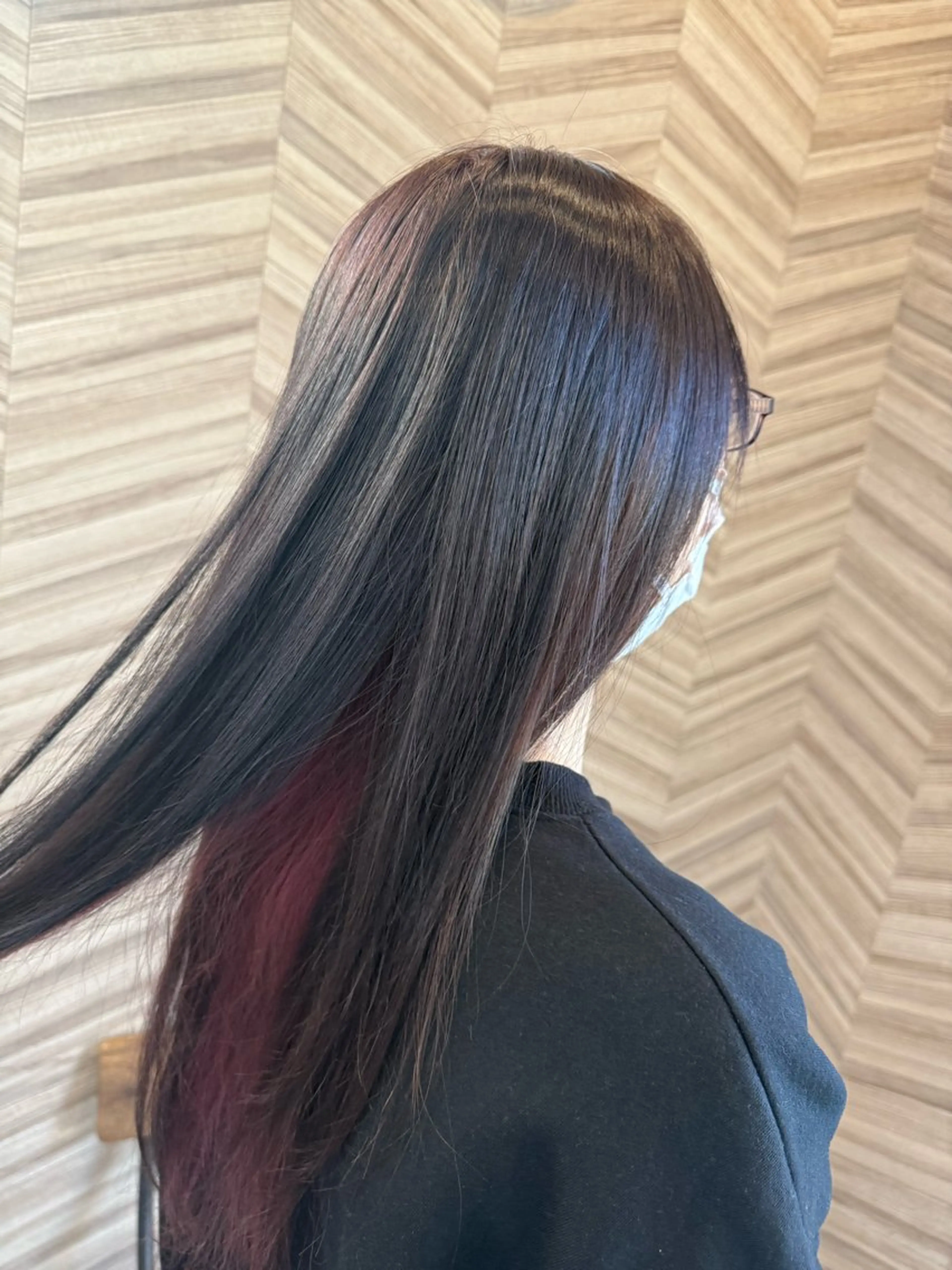 ロング カット ヘアカラー 鈴木 悠人のヘアスタイル