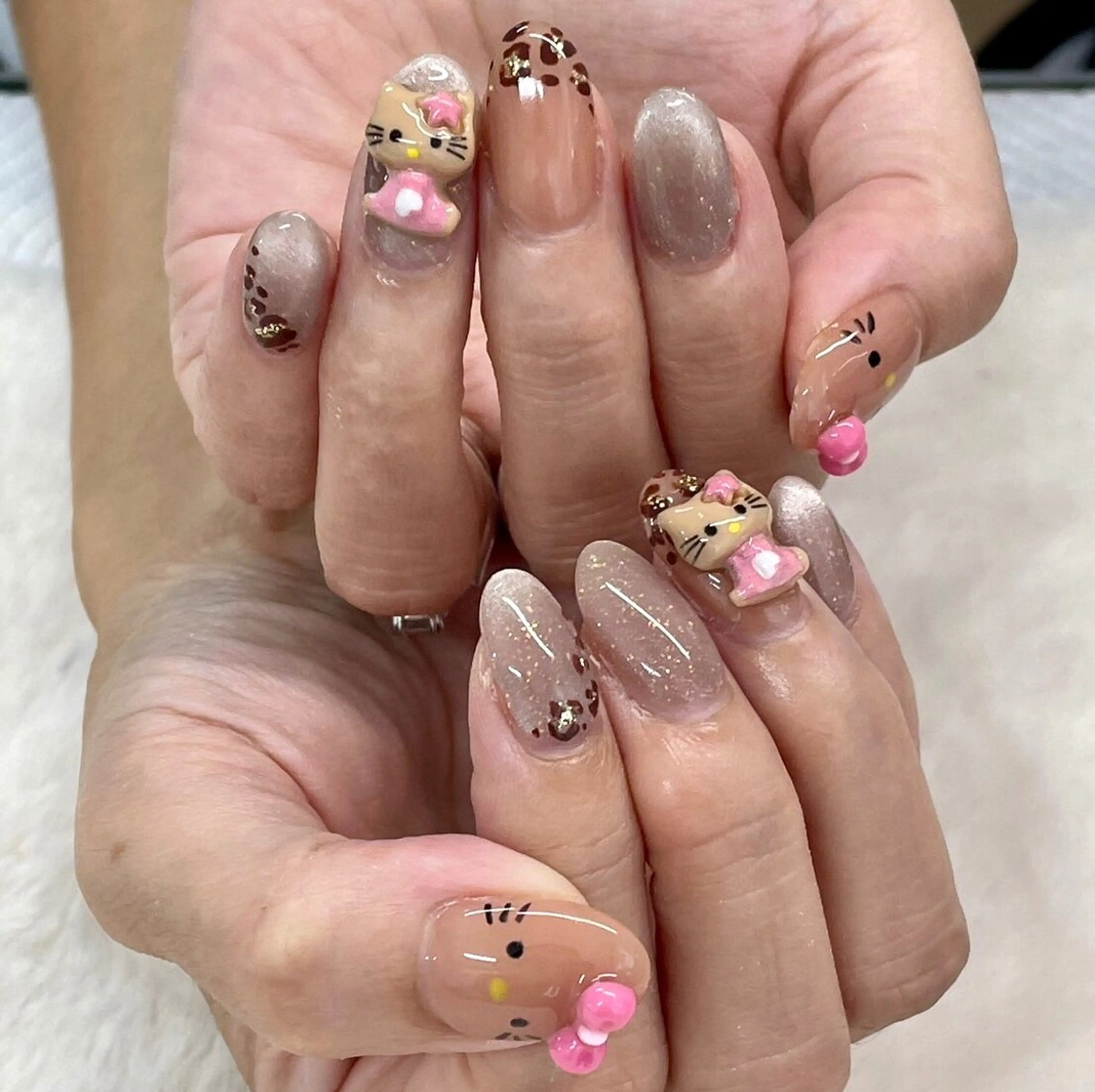 💅サンプルから選ぶ4本アート🎨の写真