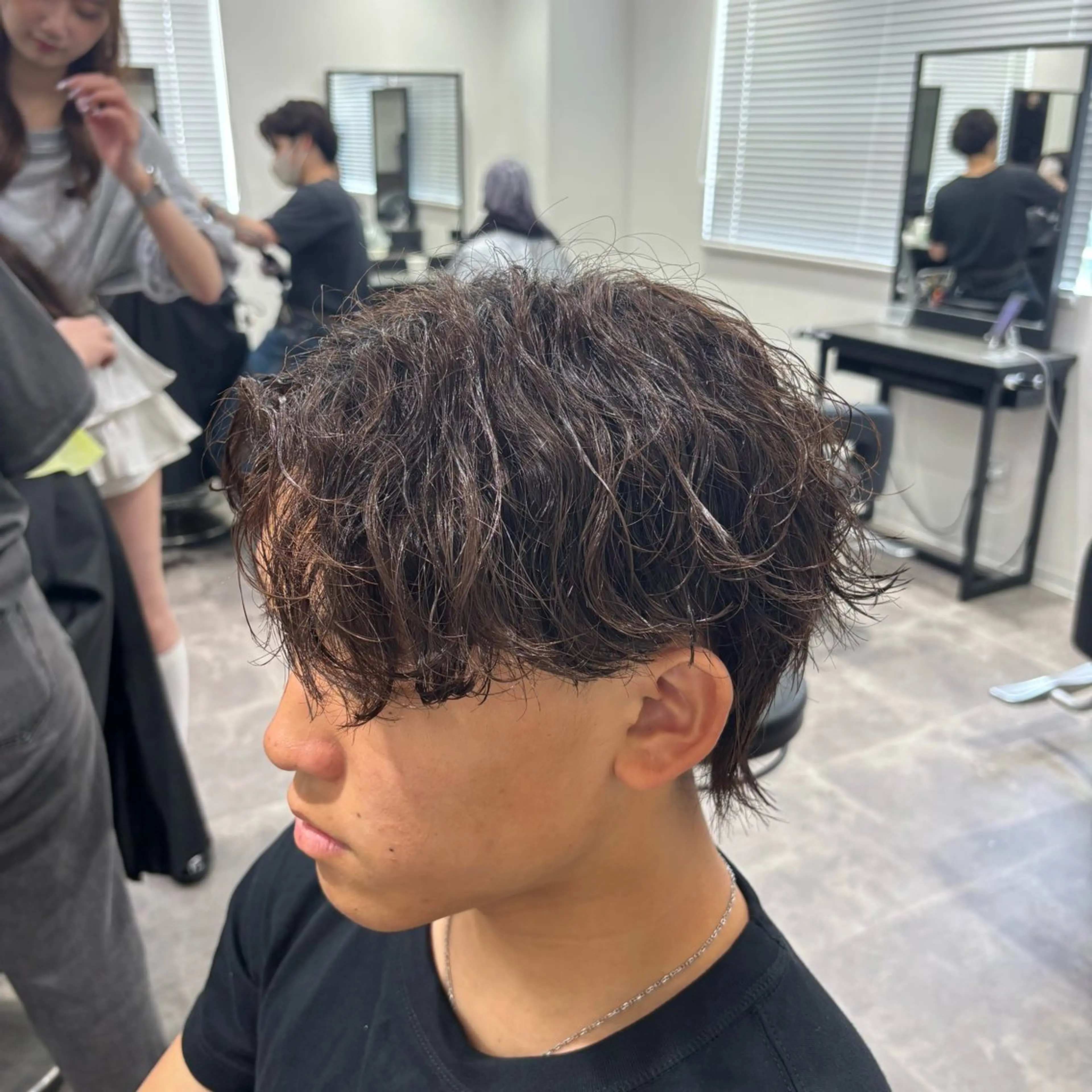 メンズ カット パーマ フェザーパーマ職人 🪽yutoのヘアスタイル
