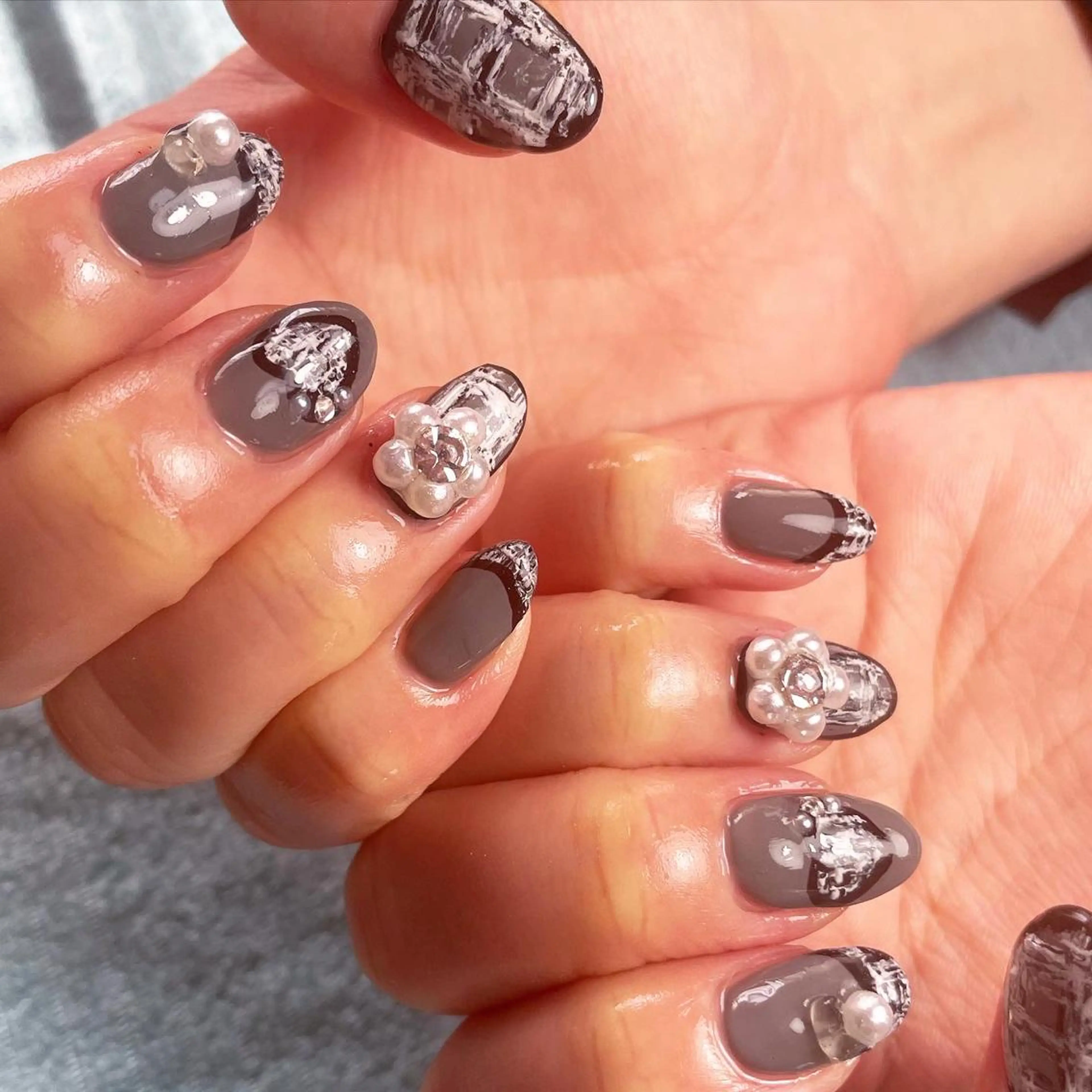 ネイル ツイードネイル 加瀬 アンジェリーのネイルデザイン