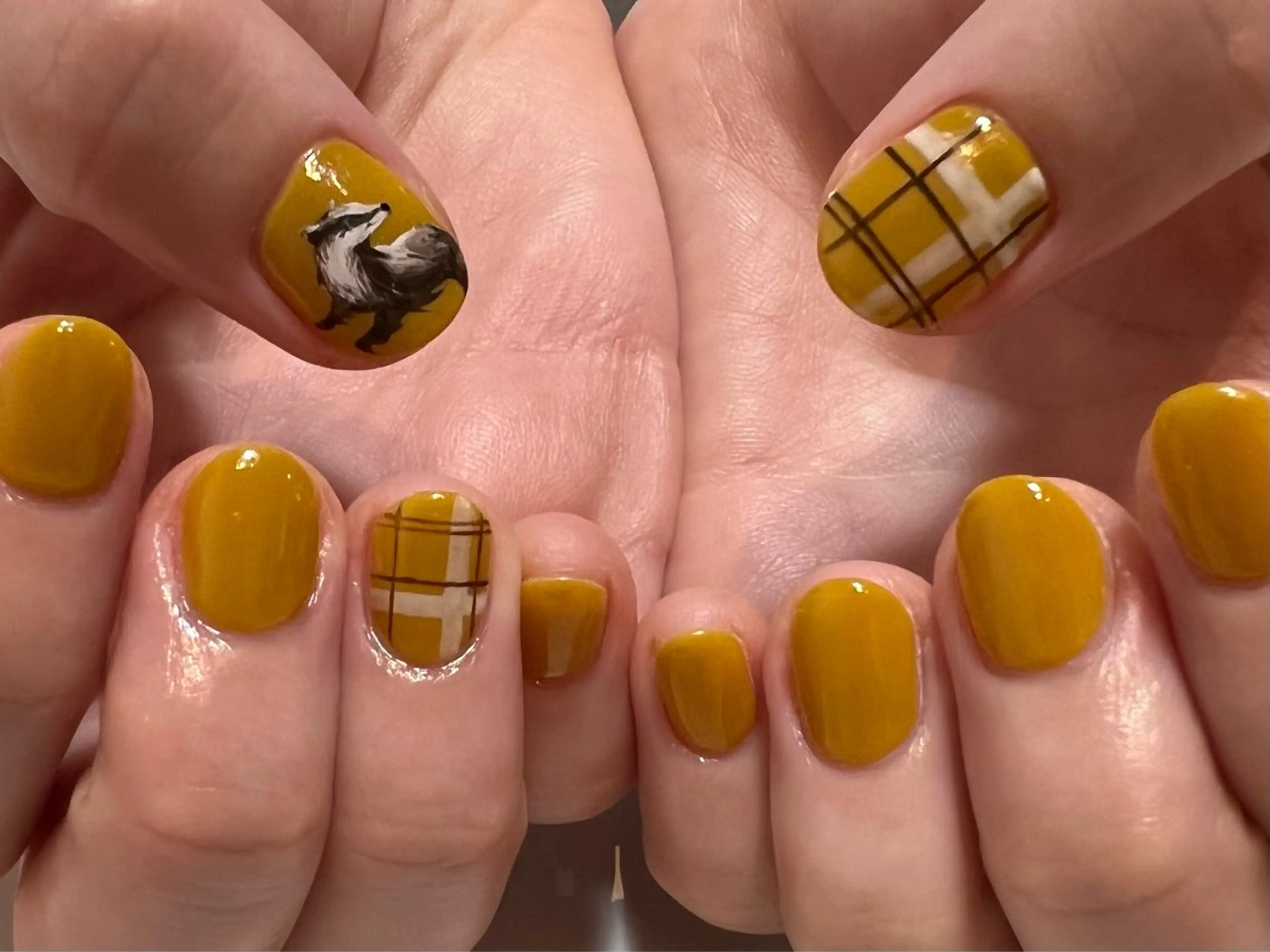 ネイル ハンドネイル FIORITURA Maikoのネイルデザイン