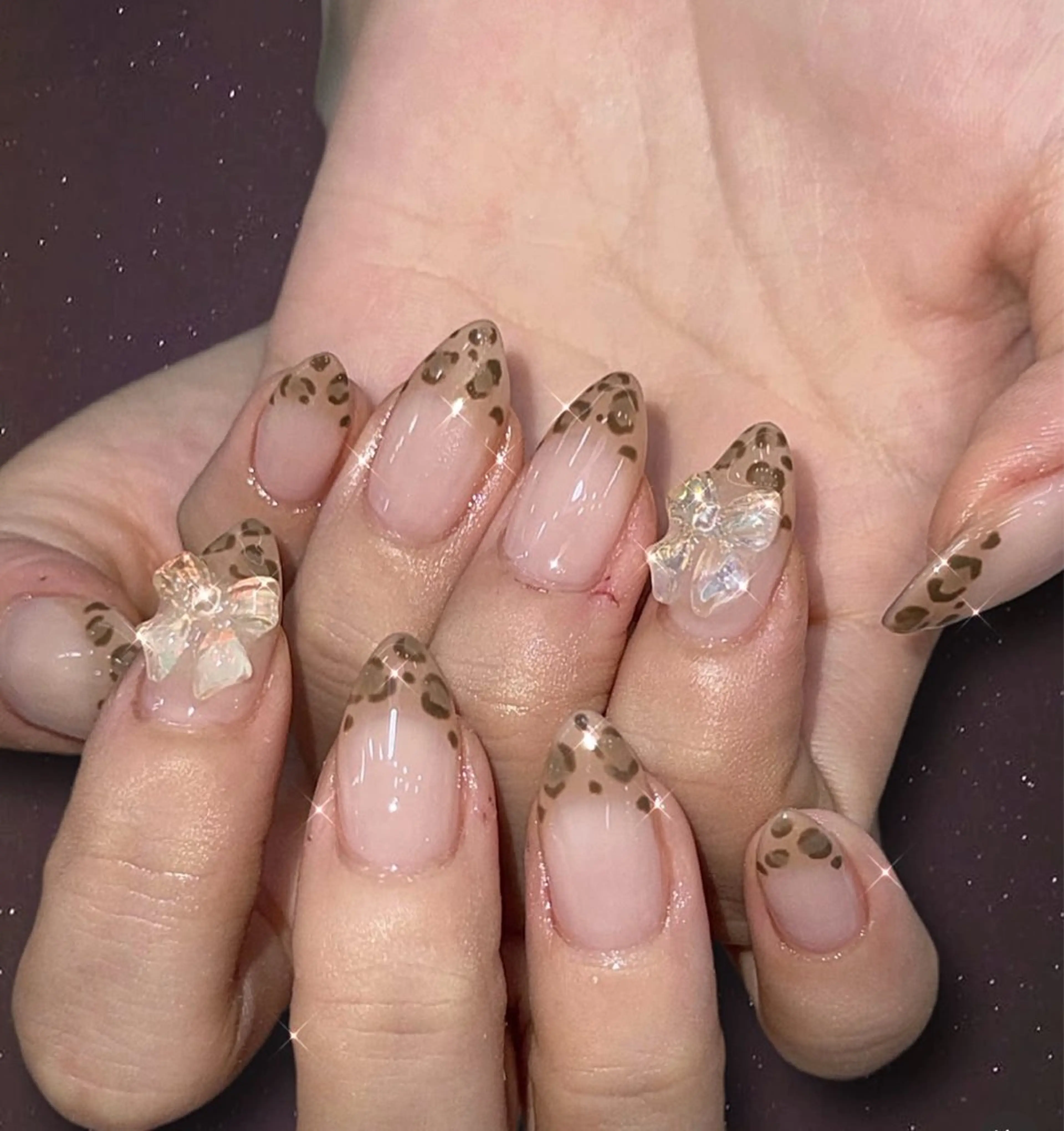 ネイル フレンチネイル グラデーション 韓国ネイル マグネットネイル ミラーネイル ハンドネイル yurinail所属・yuri nail 高田馬場のネイルデザイン