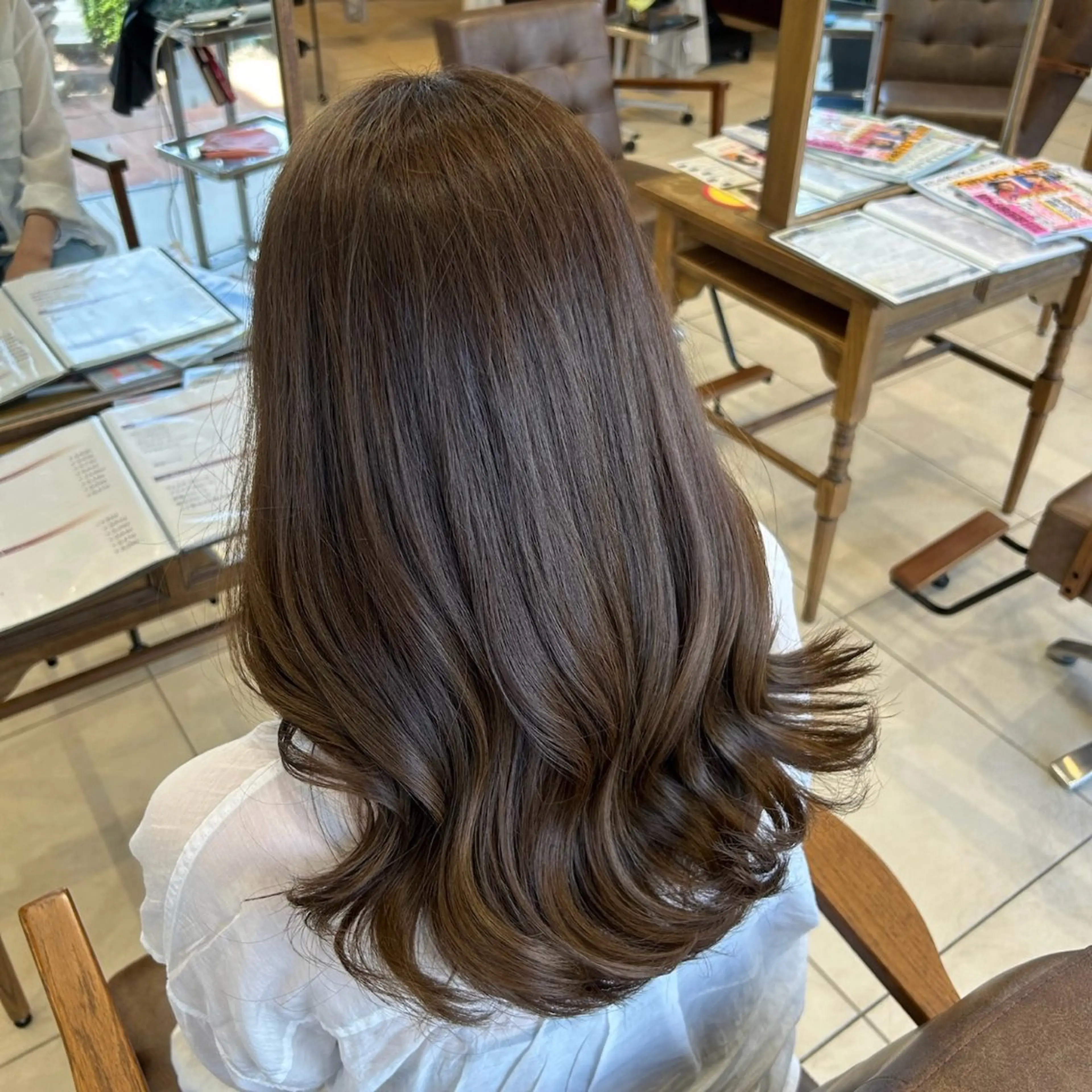ロング 福川優月 /レイヤー /透明感カラーのヘアスタイル