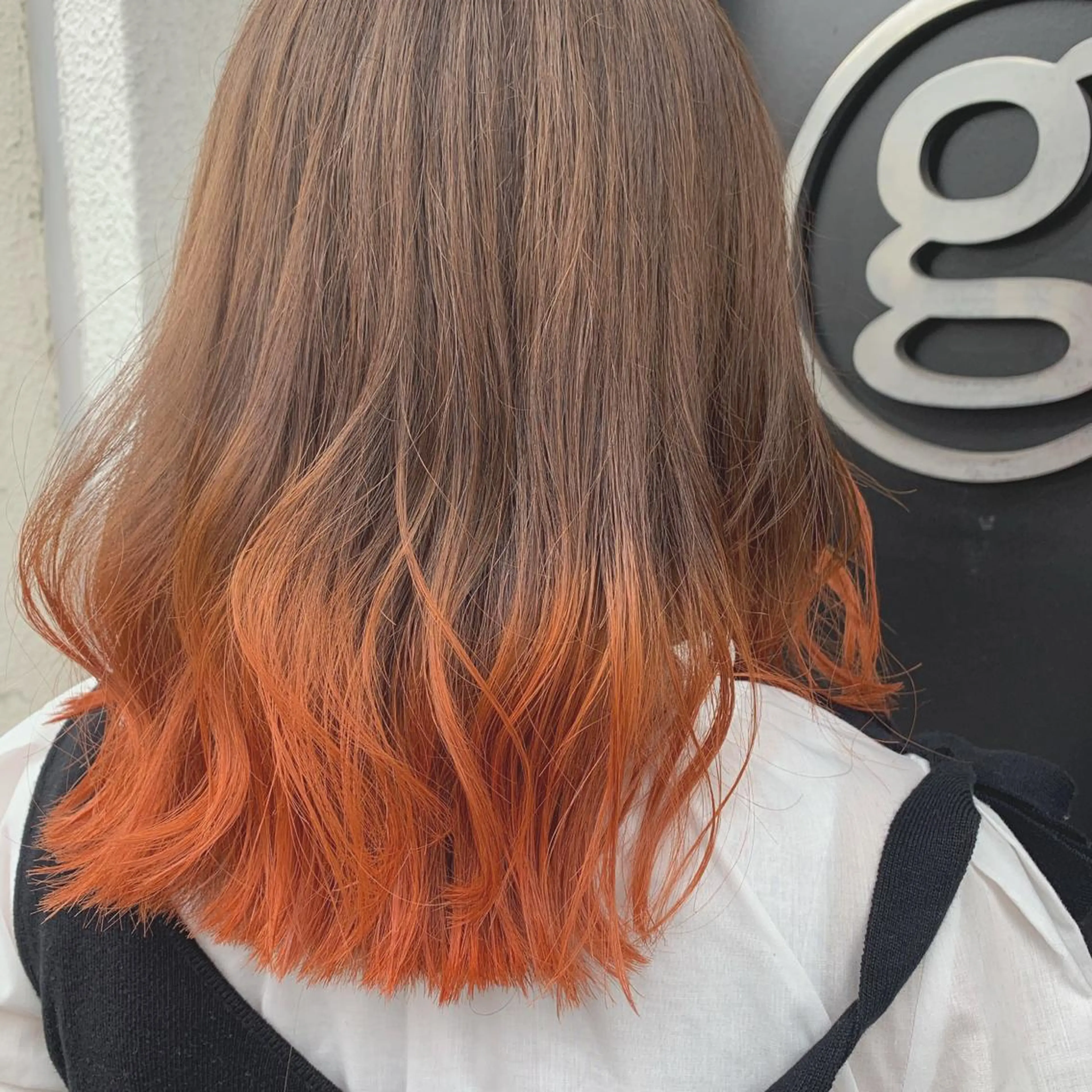 セミロング カラー グラデーションカラー オレンジ カット ヘアカラー トリートメント 萌花　moeka /韓国/レイヤーのヘアスタイル