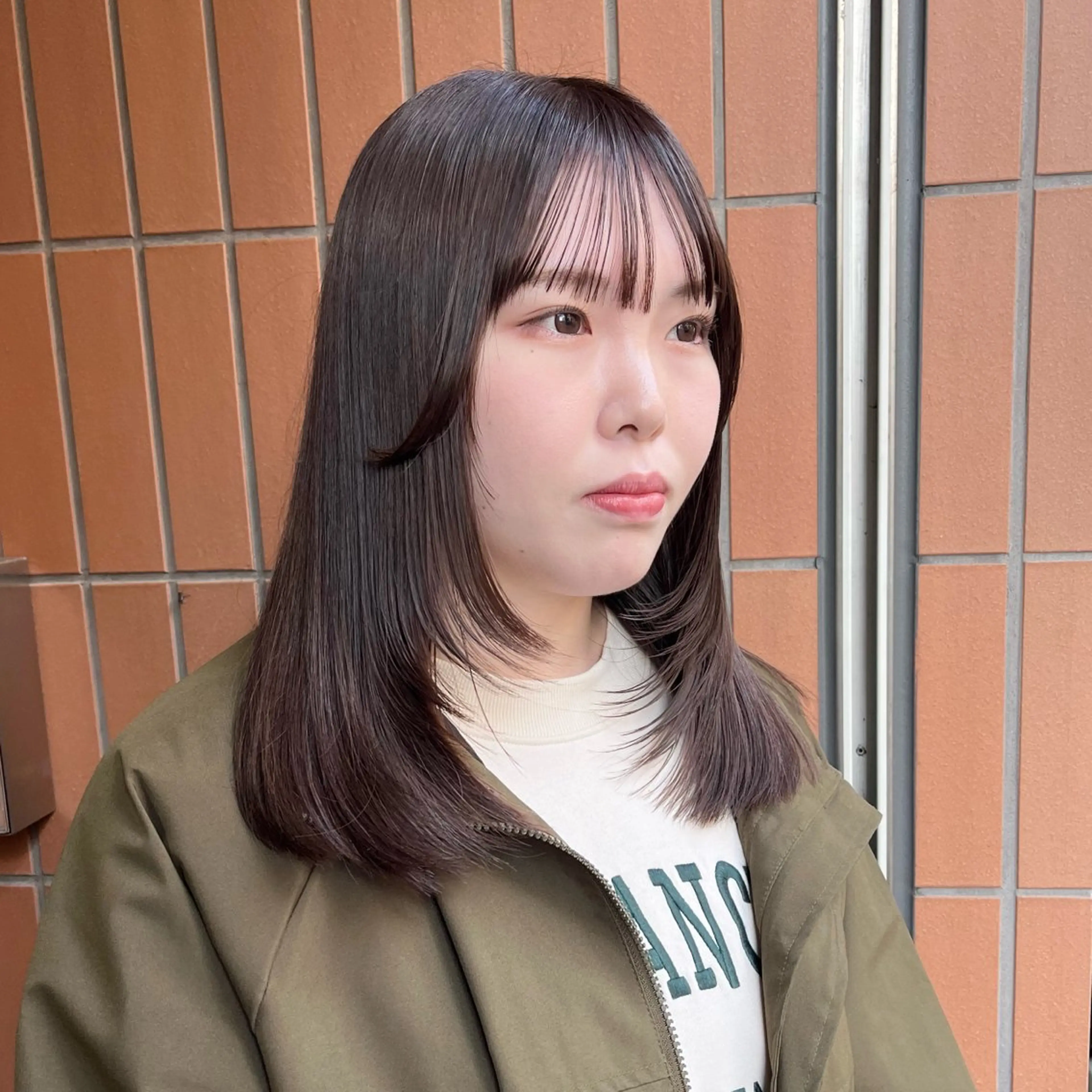 セミロング カラー channel所属・Natsumi ❤︎のヘアスタイル