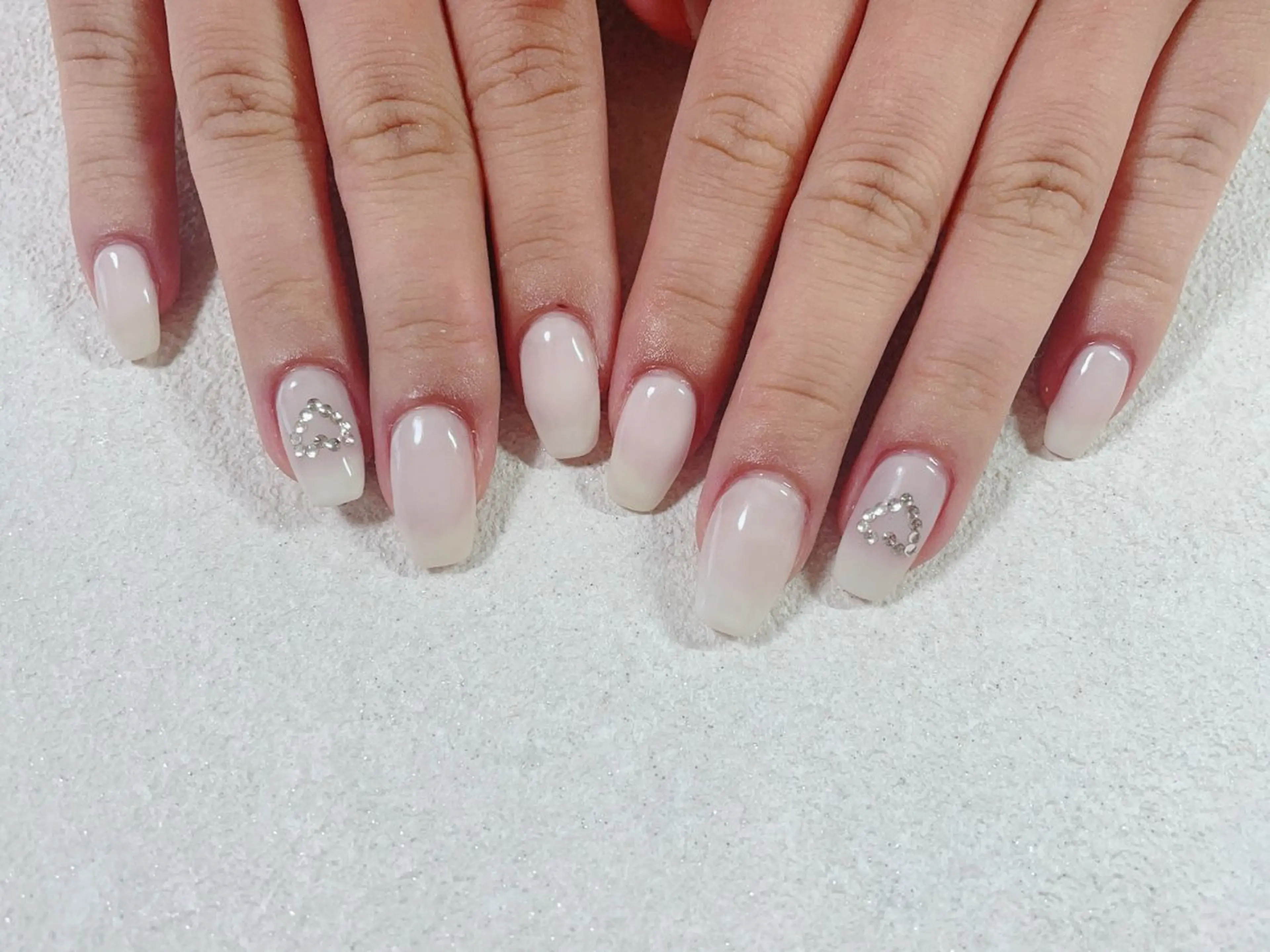 ネイル オーロラネイル フラワーネイル フットネイル フレンチネイル ジェルネイル kikinail 溝の口のネイルデザイン