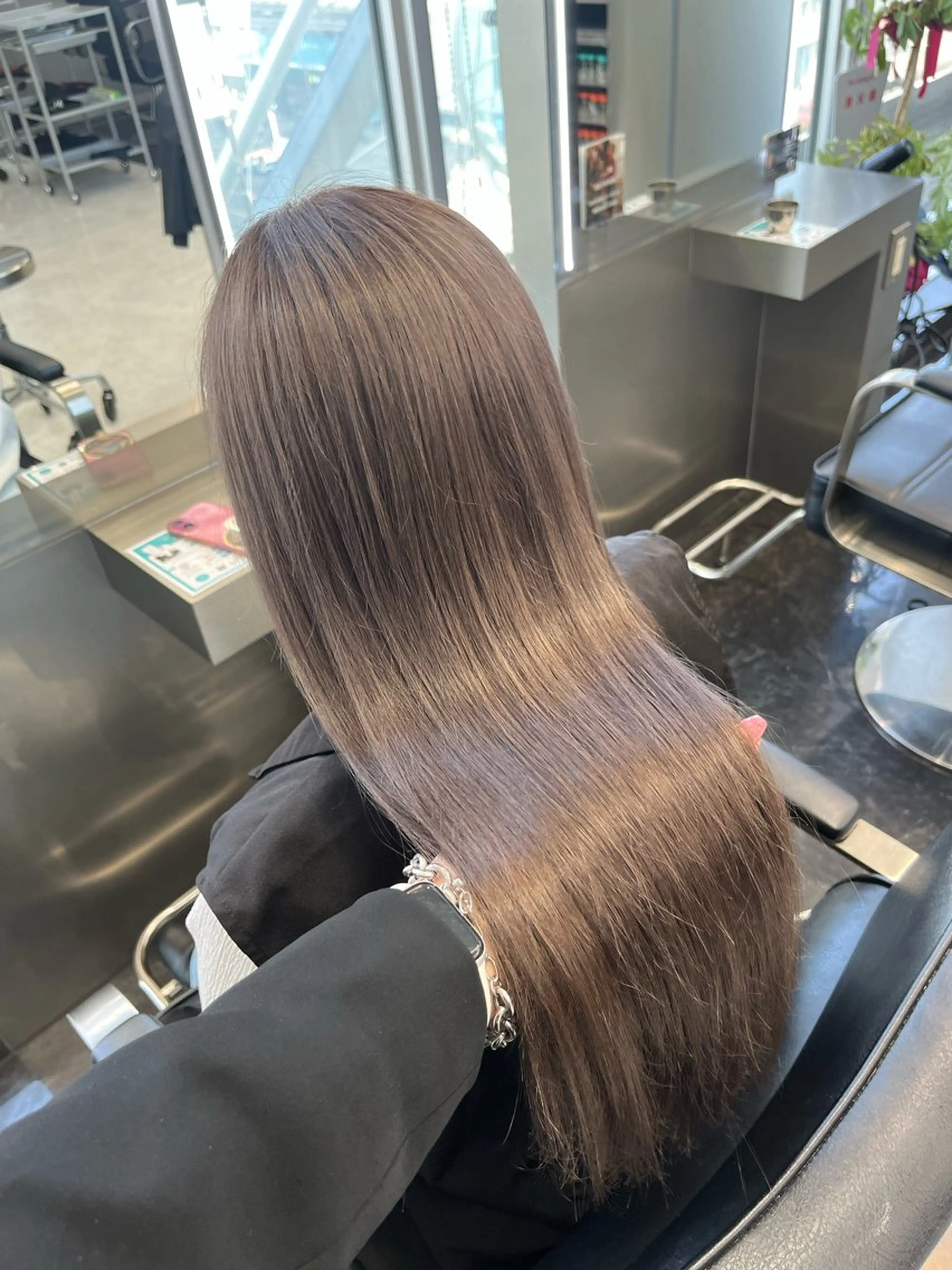 セミロング カラー ヘアカラー トリートメント ヘアセット ハイトーン/透明感 髪質改善/rinaのヘアスタイル