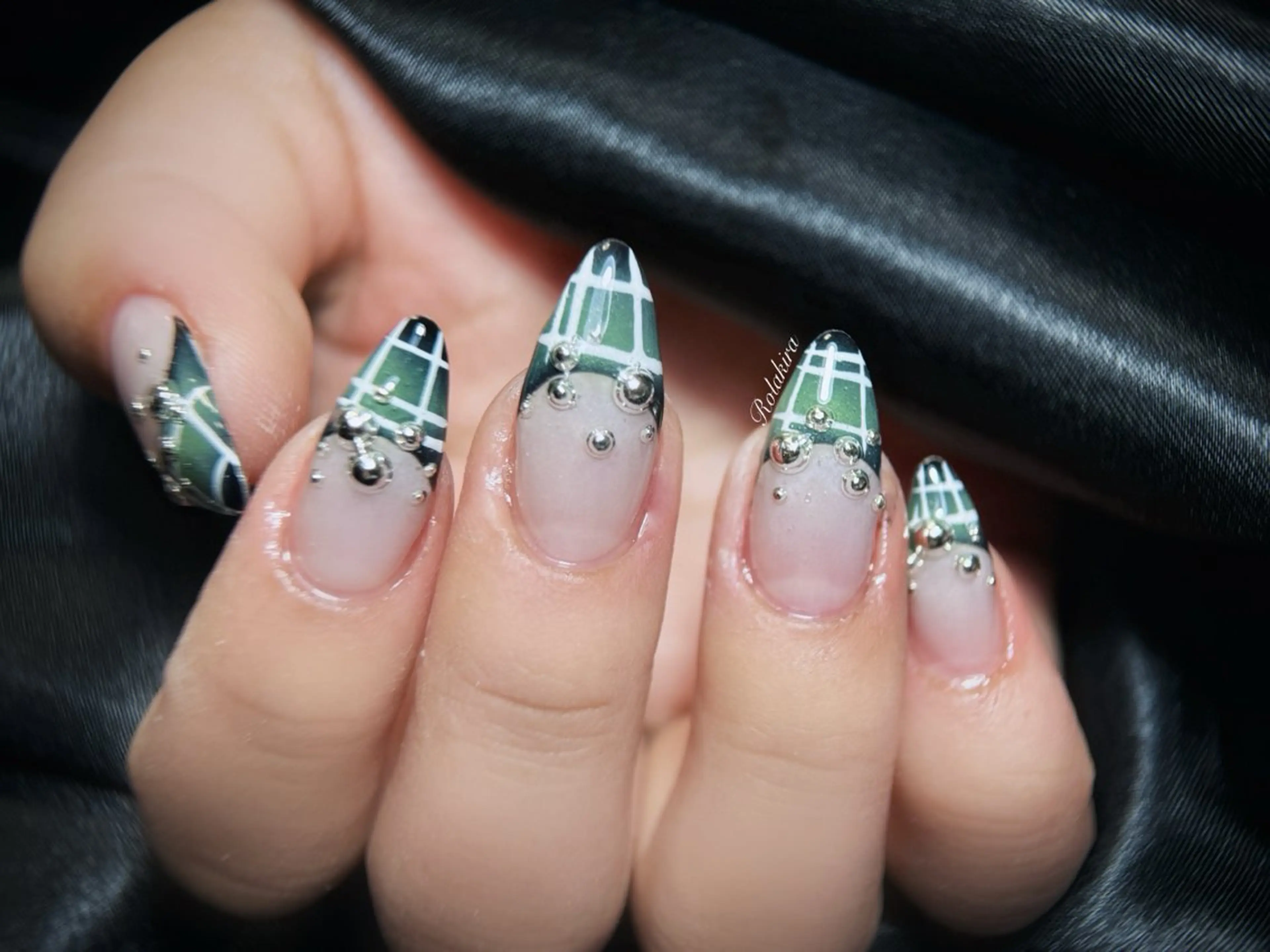 ネイル チークネイル 長さ出し フレンチネイル ジェルネイル 韓国ネイル ハンドネイル Rola kira nail salon所属・Rola kira 麗のネイルデザイン