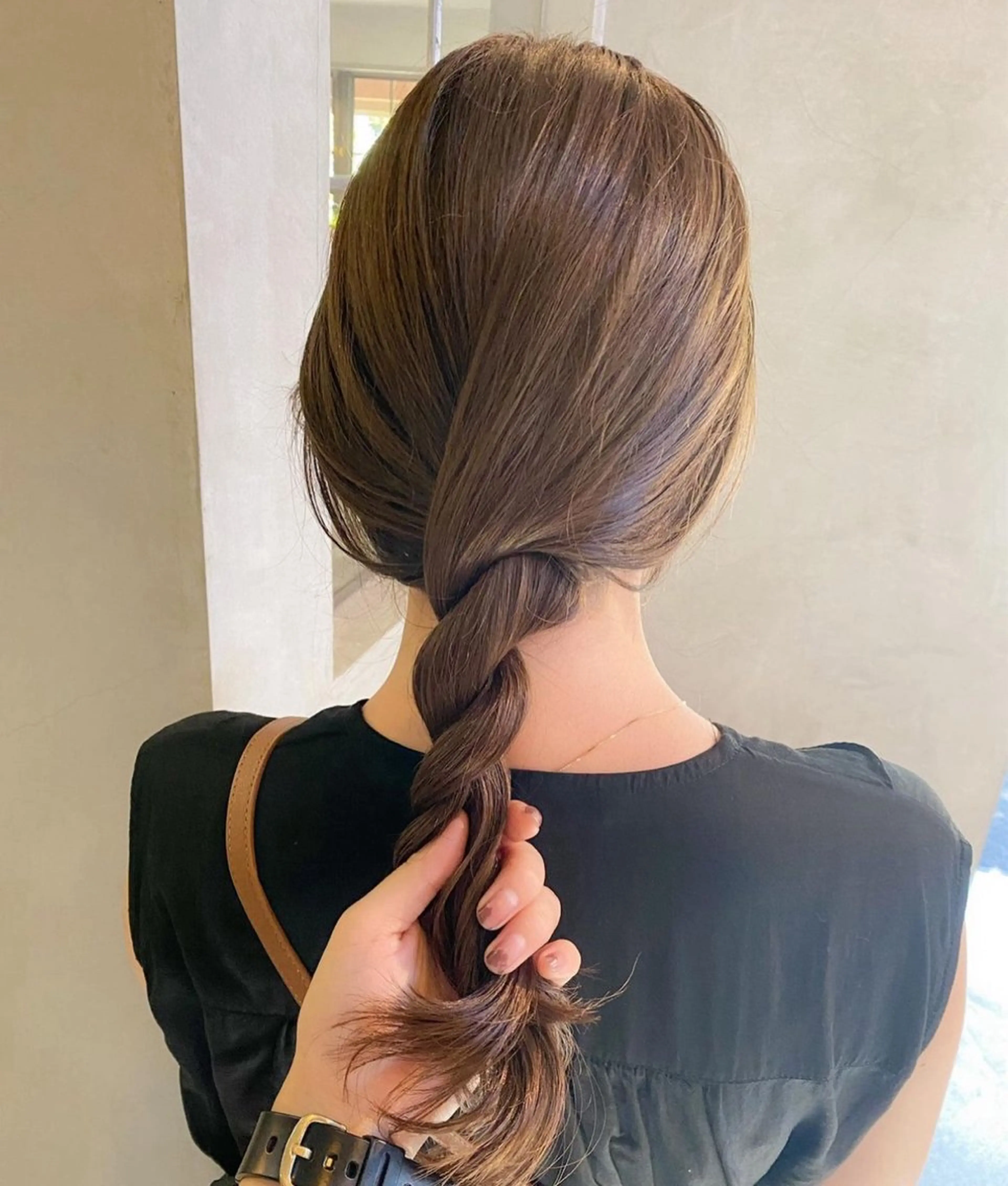 ロング カラー ベージュカラー ブリーチ ブリーチなしカラー 井上 美穂のヘアスタイル