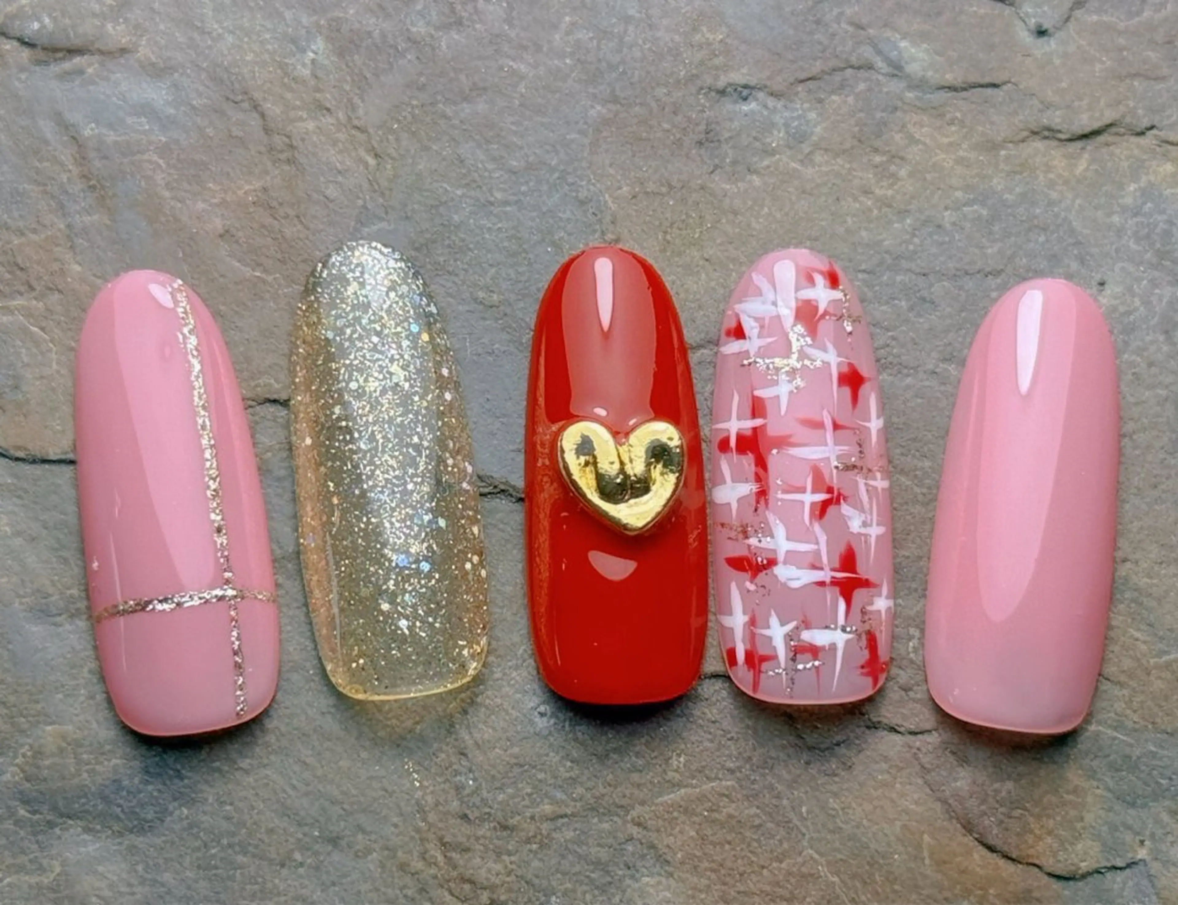 ネイル ハンドネイル マジックミラー所属・マジック ミラーのネイルデザイン