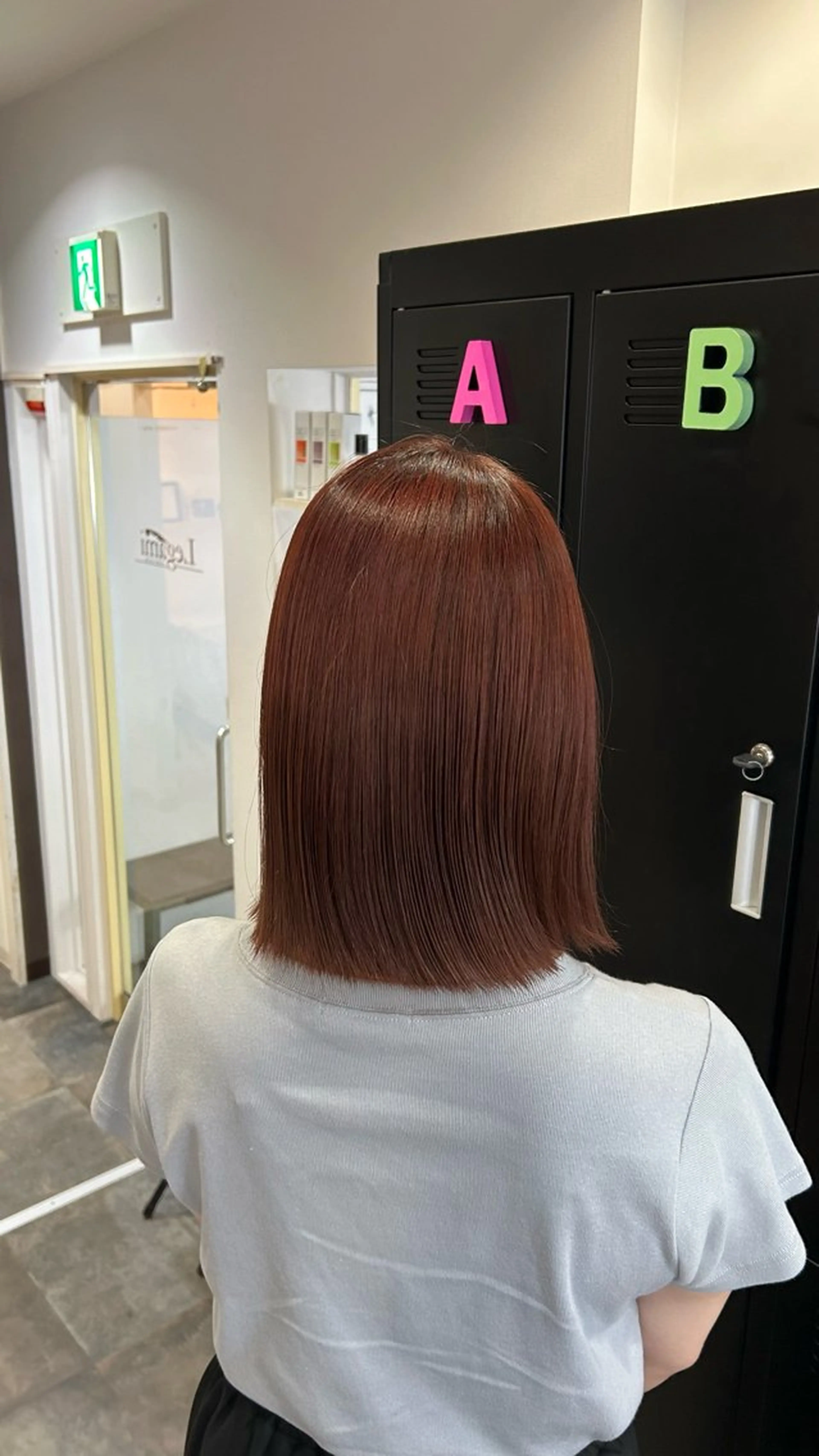 ミディアム 坂 美来乃のヘアスタイル