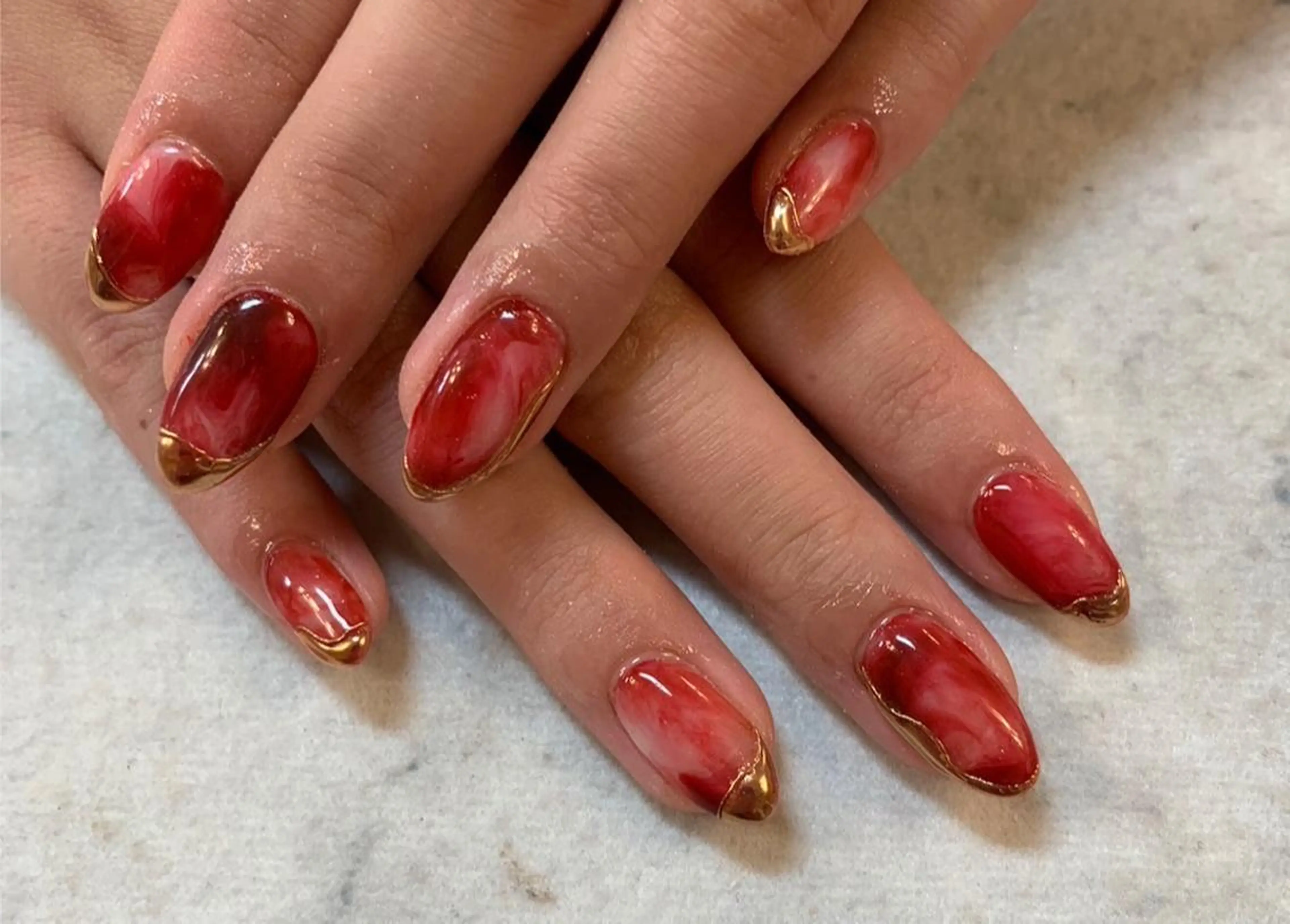 ネイル ネイルリボン 受付スタッフのネイルデザイン