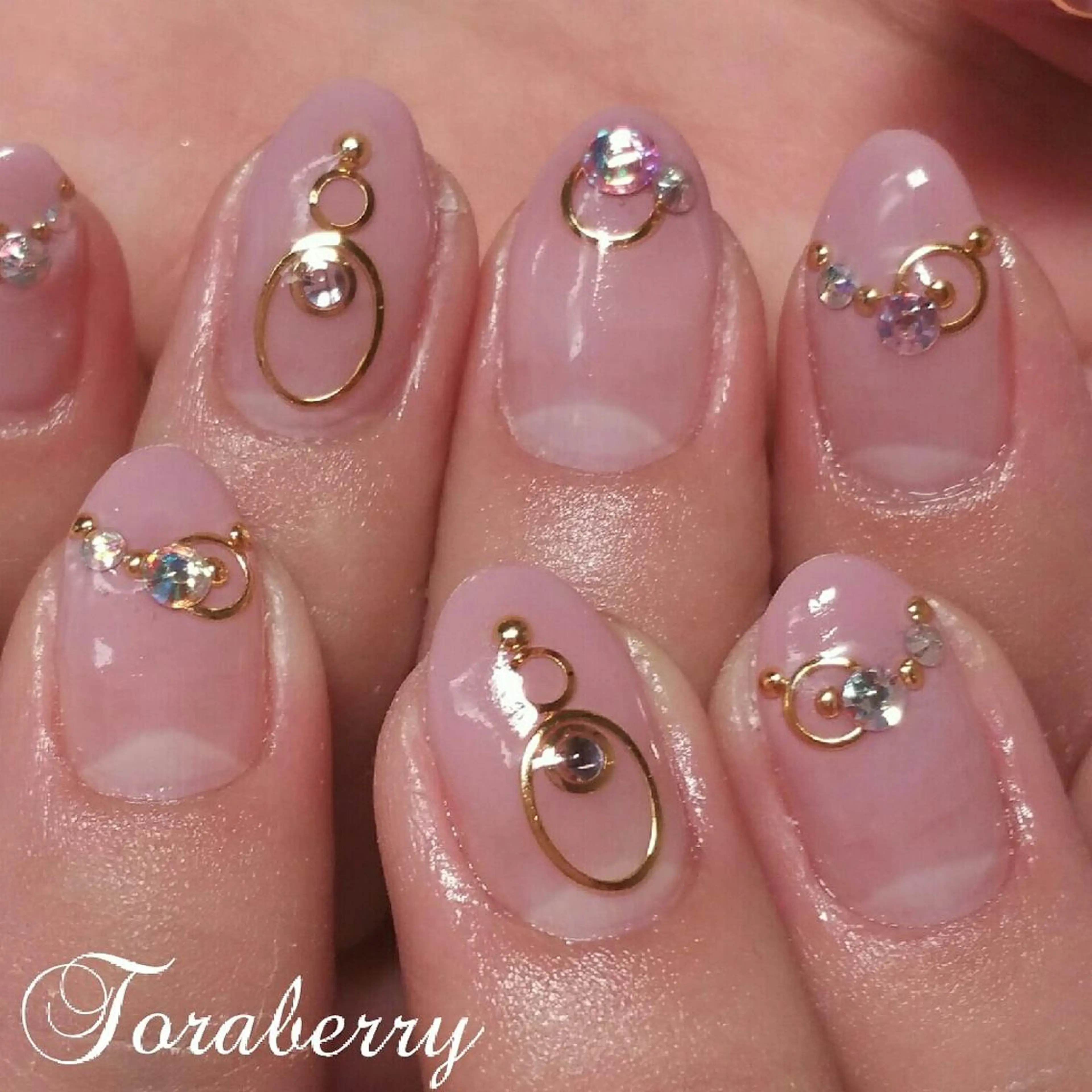 ネイル アートネイル ストーンネイル ハンドネイル ネイリスト なつみのネイルデザイン