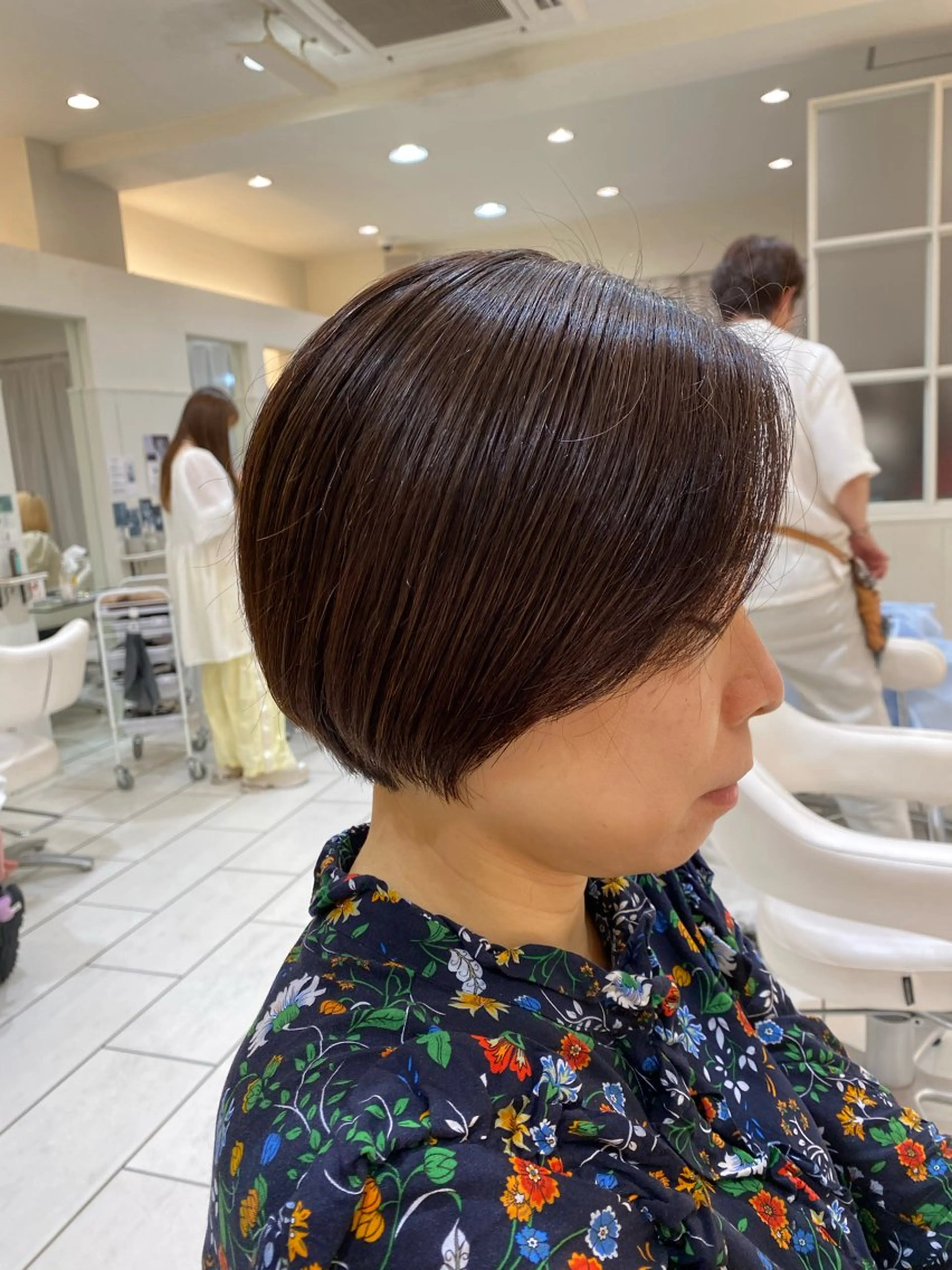 ショート equri×SHISEIDO所属・下田 希/レディースカットのヘアスタイル