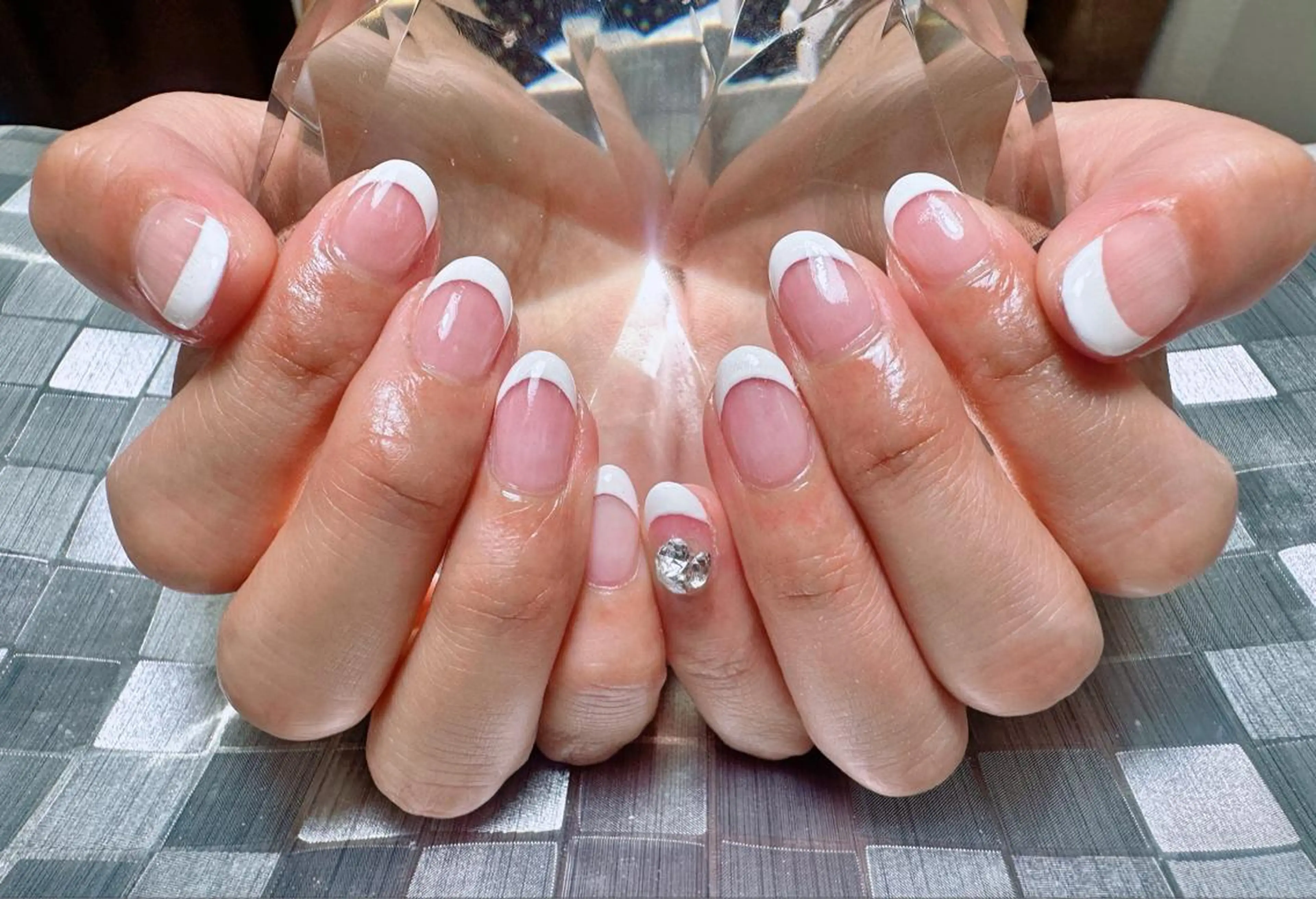 ネイル ストーンネイル ハンドネイル Regulus 光田のネイルデザイン