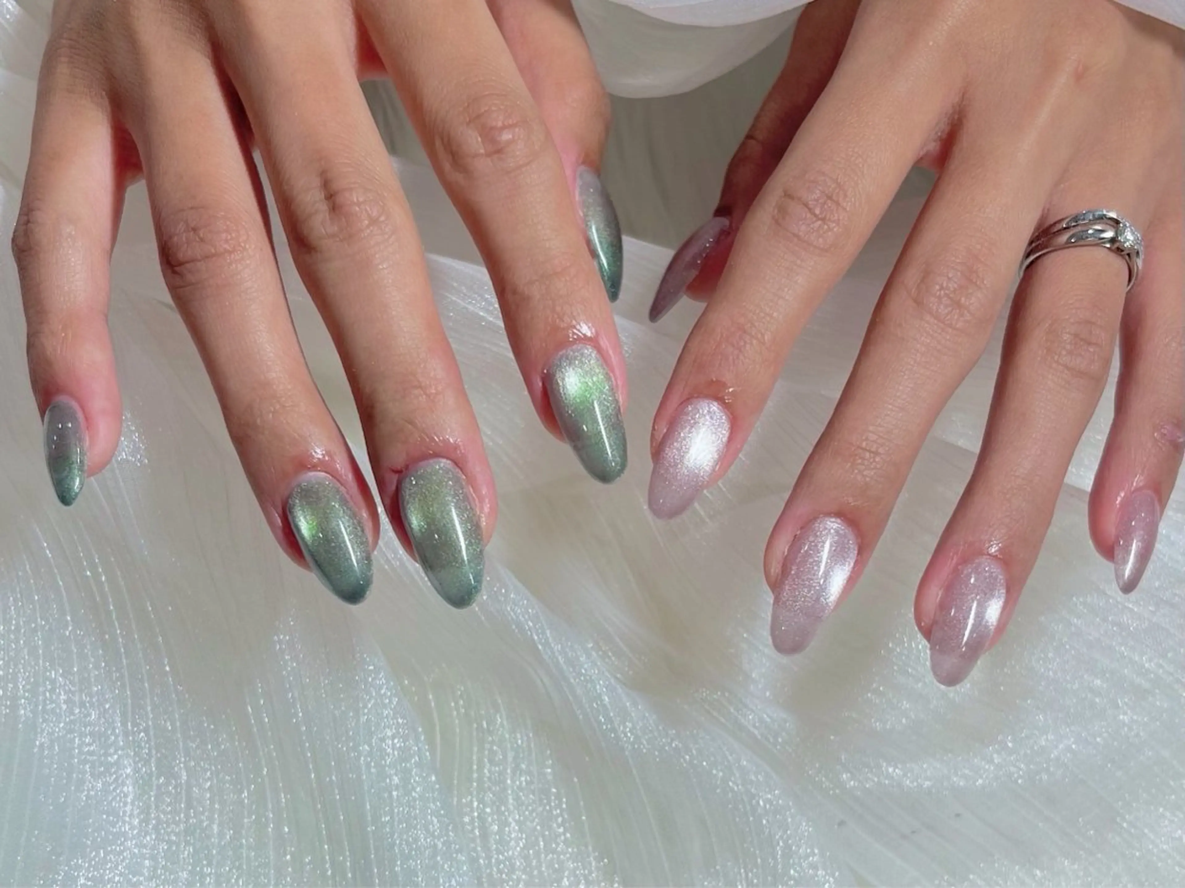 ネイル キラキラネイル マグネットネイル ハンドネイル FLY Nail Salonのネイルデザイン