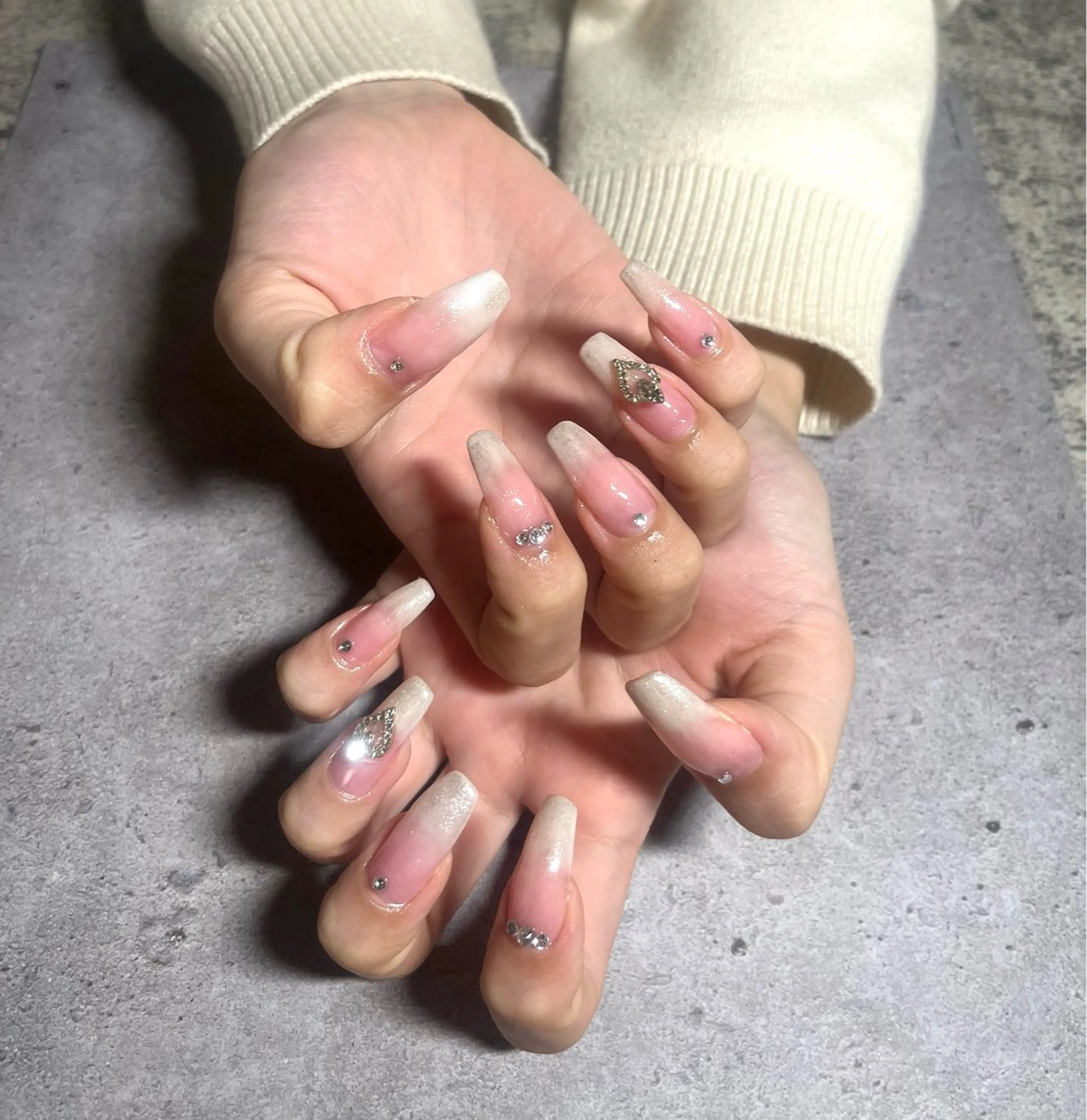 ロング 2dy所属・2DY NAIL SALONのネイルデザイン