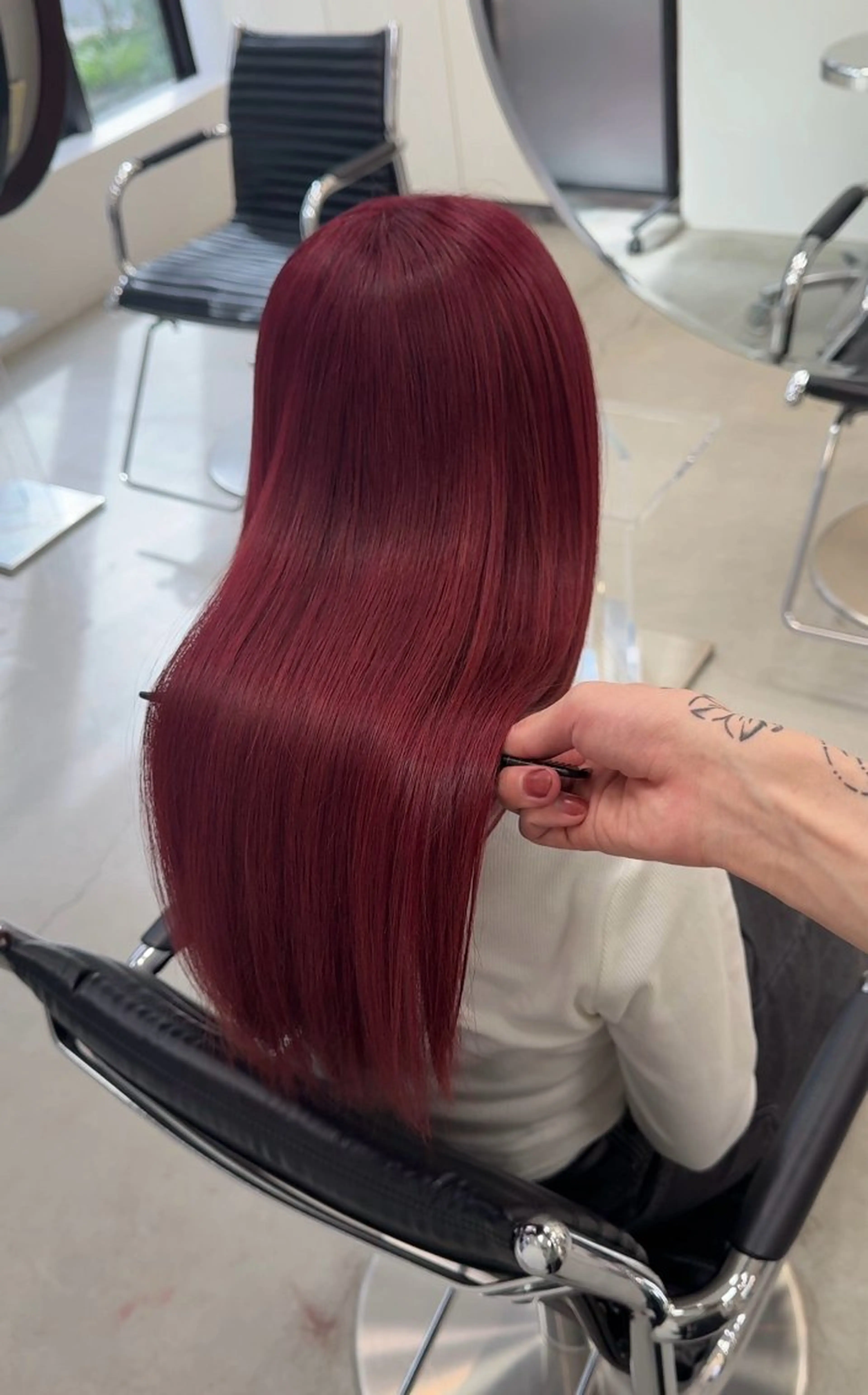 【NEWOPEN】カット＋ワンブリーチカラー💫の写真